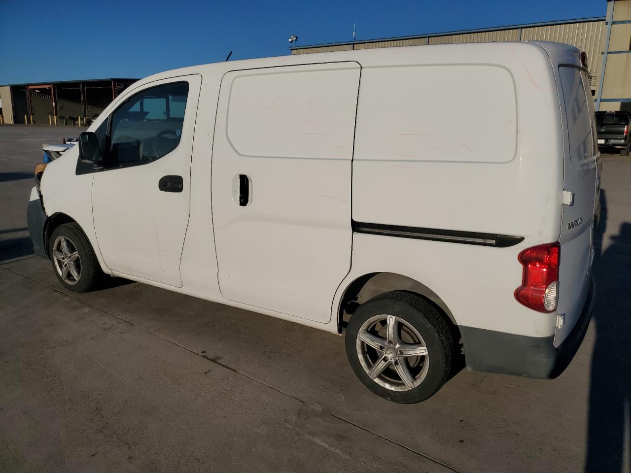 Photo 1 VIN: 3N6CM0KN2JK690125 - NISSAN NV 