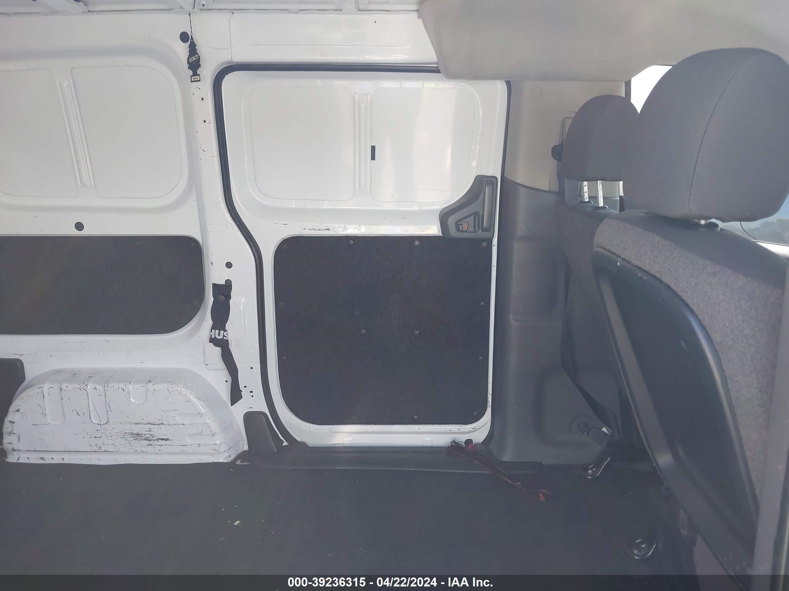 Photo 7 VIN: 3N6CM0KN2JK692294 - NISSAN NV200 