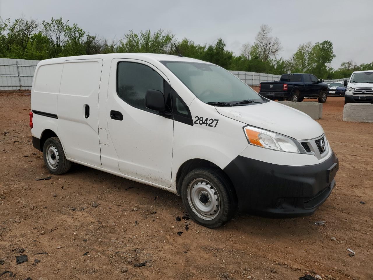 Photo 3 VIN: 3N6CM0KN2JK692487 - NISSAN NV 