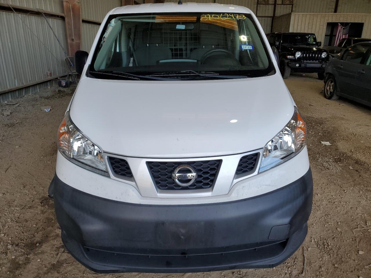 Photo 4 VIN: 3N6CM0KN2KK711895 - NISSAN NV 