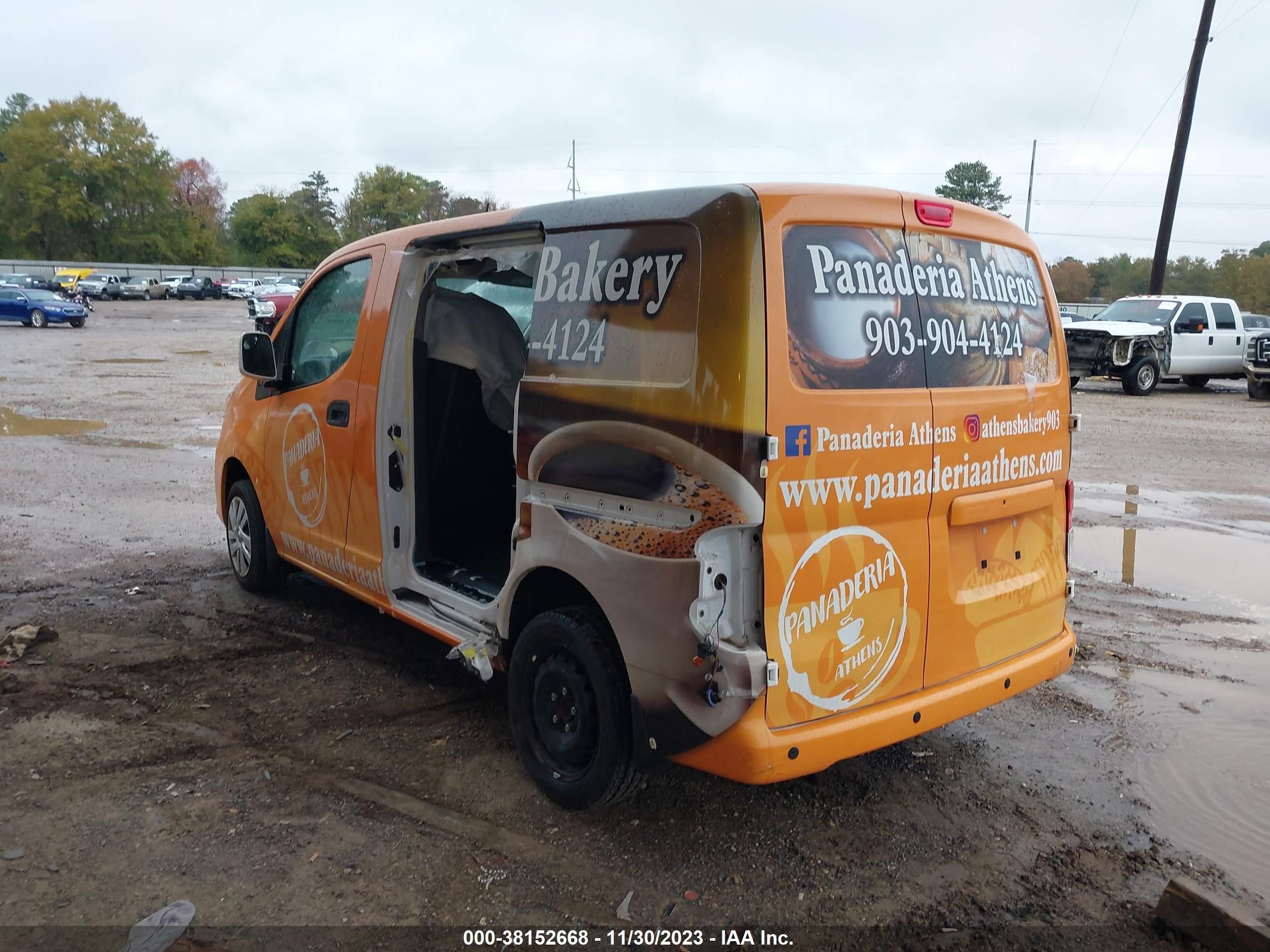 Photo 2 VIN: 3N6CM0KN2MK693885 - NISSAN NV200 