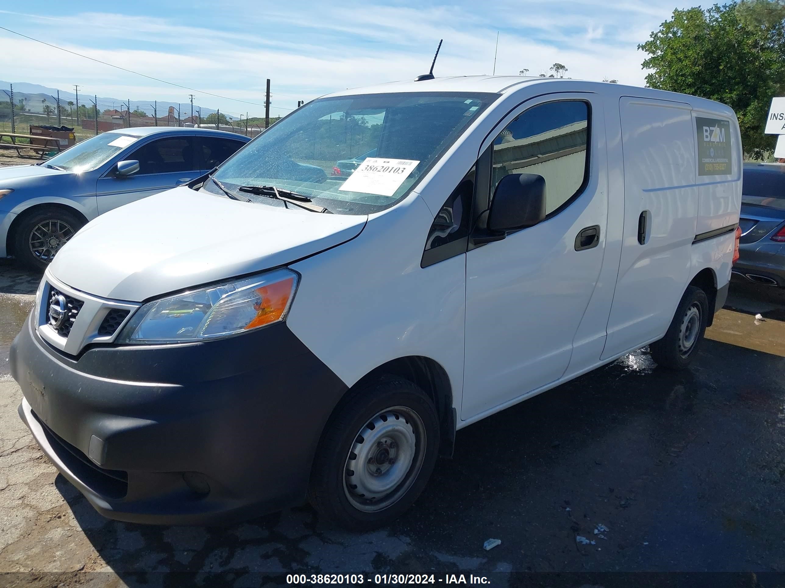 Photo 1 VIN: 3N6CM0KN3FK705089 - NISSAN NV200 