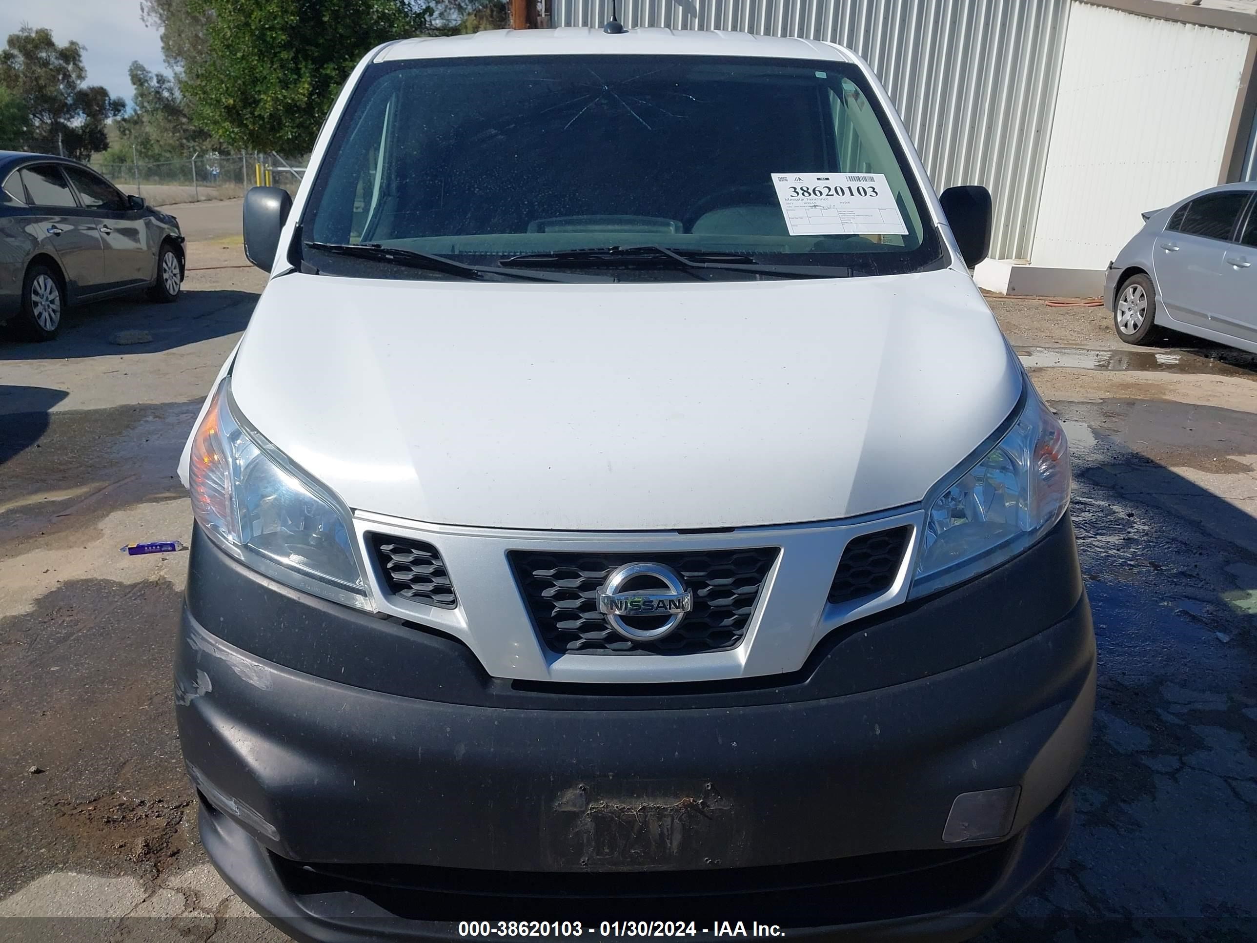 Photo 11 VIN: 3N6CM0KN3FK705089 - NISSAN NV200 