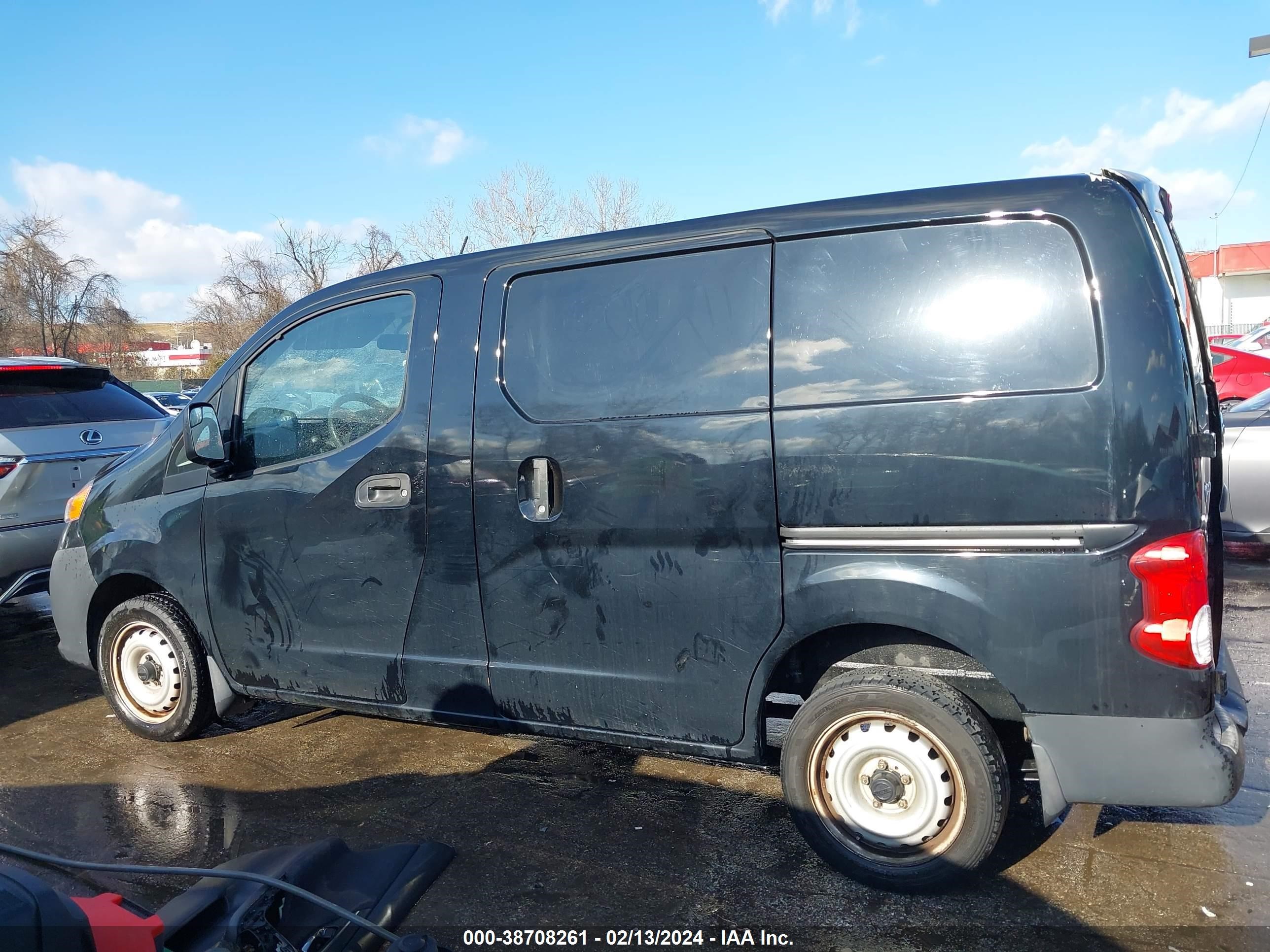 Photo 13 VIN: 3N6CM0KN3JK694376 - NISSAN NV200 