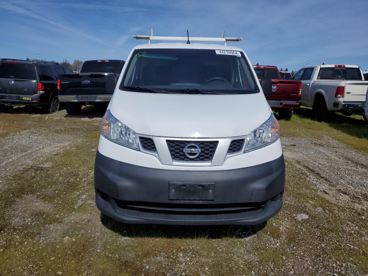 Photo 4 VIN: 3N6CM0KN3JK700533 - NISSAN NV 