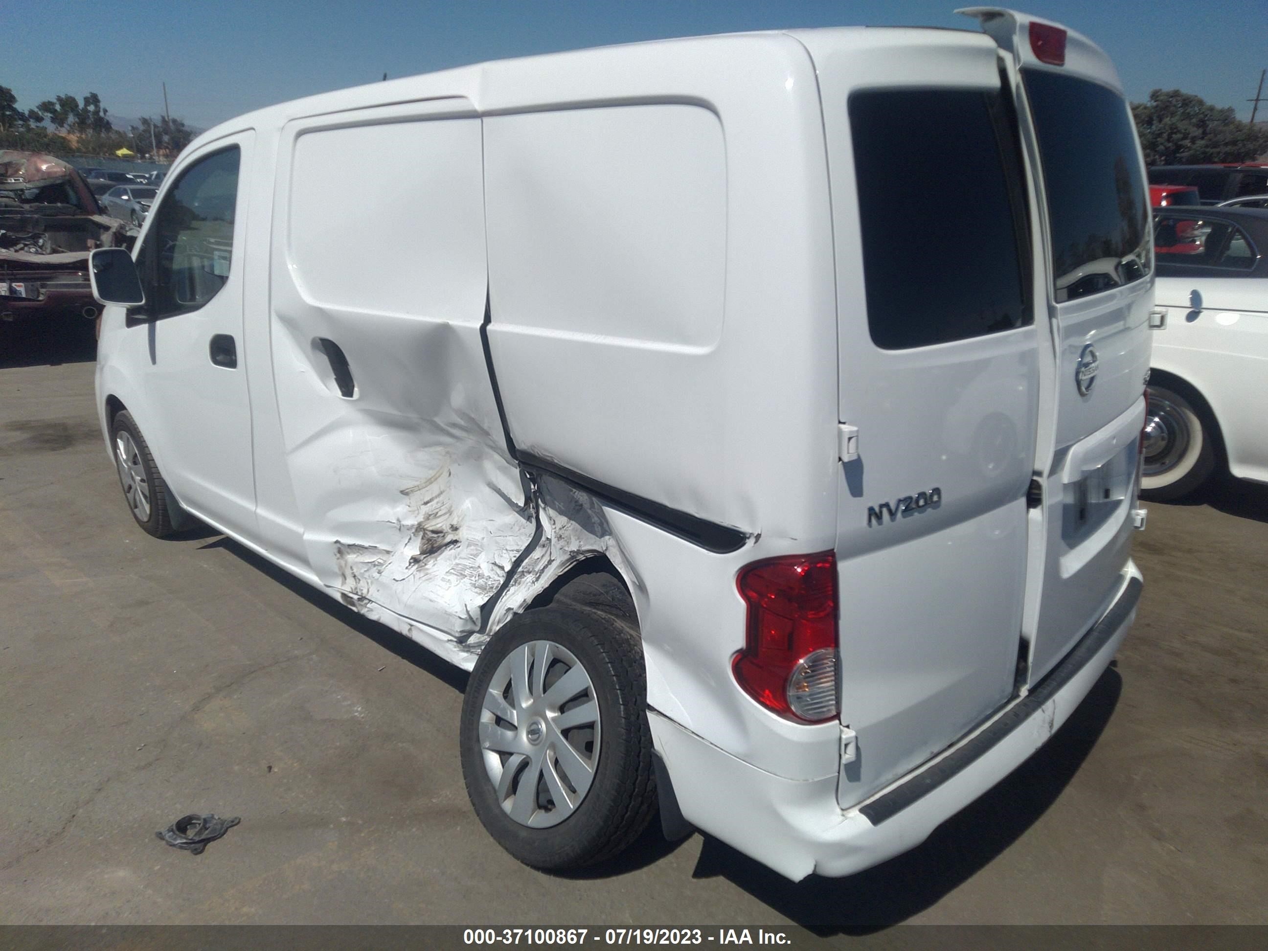 Photo 2 VIN: 3N6CM0KN3KK701747 - NISSAN NV200 