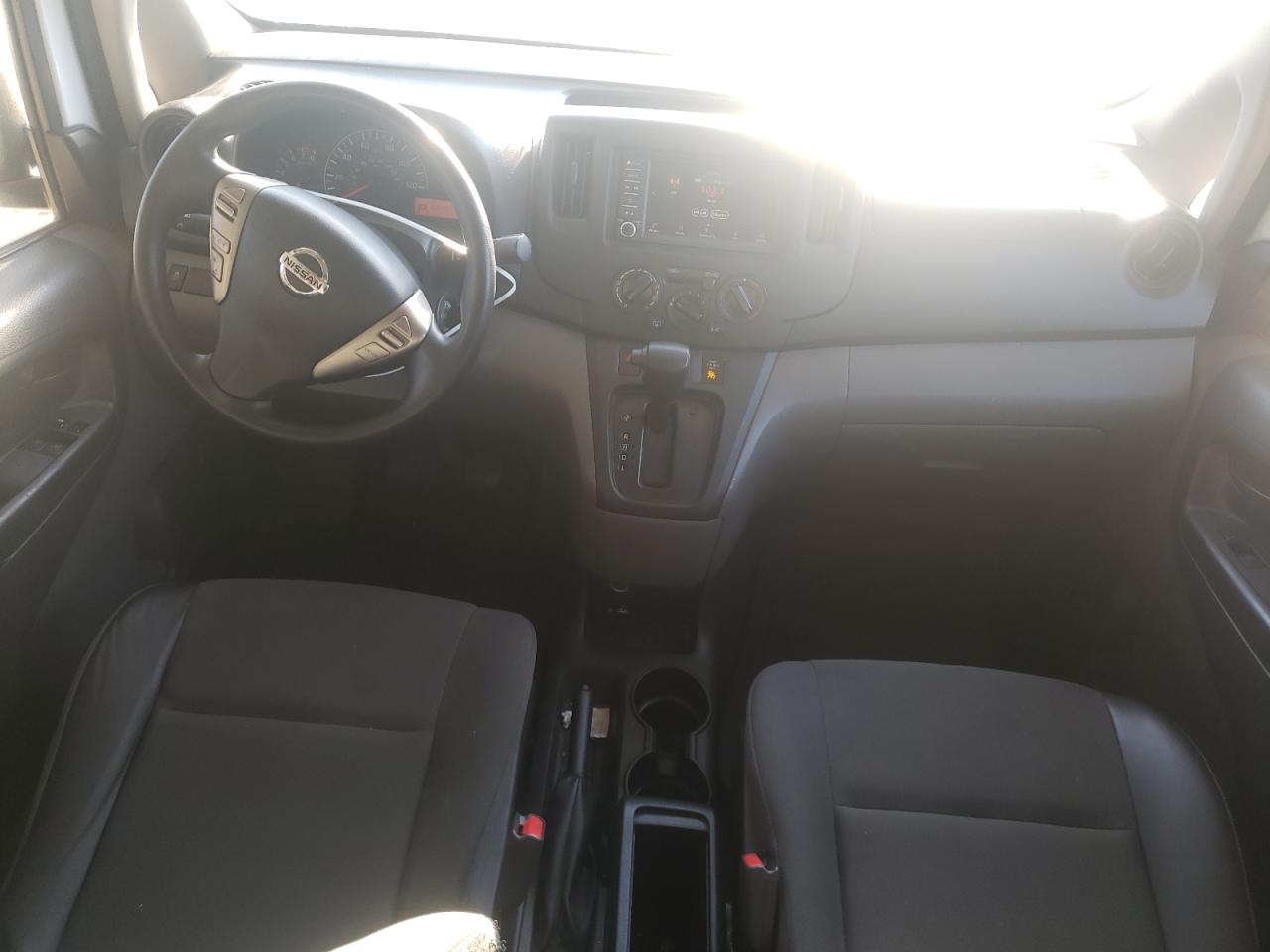 Photo 7 VIN: 3N6CM0KN3LK699113 - NISSAN NV 