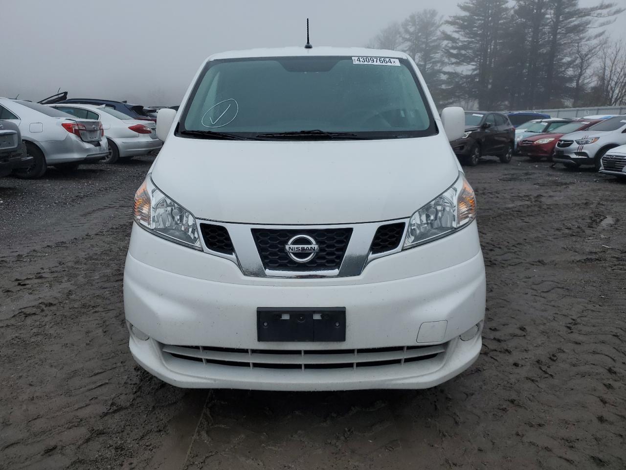 Photo 4 VIN: 3N6CM0KN3LK709848 - NISSAN NV 