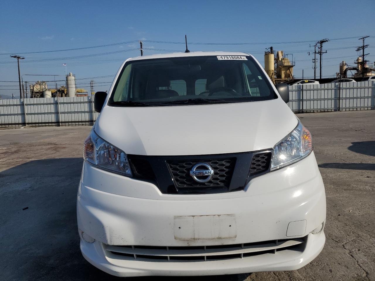 Photo 4 VIN: 3N6CM0KN3MK694415 - NISSAN NV 