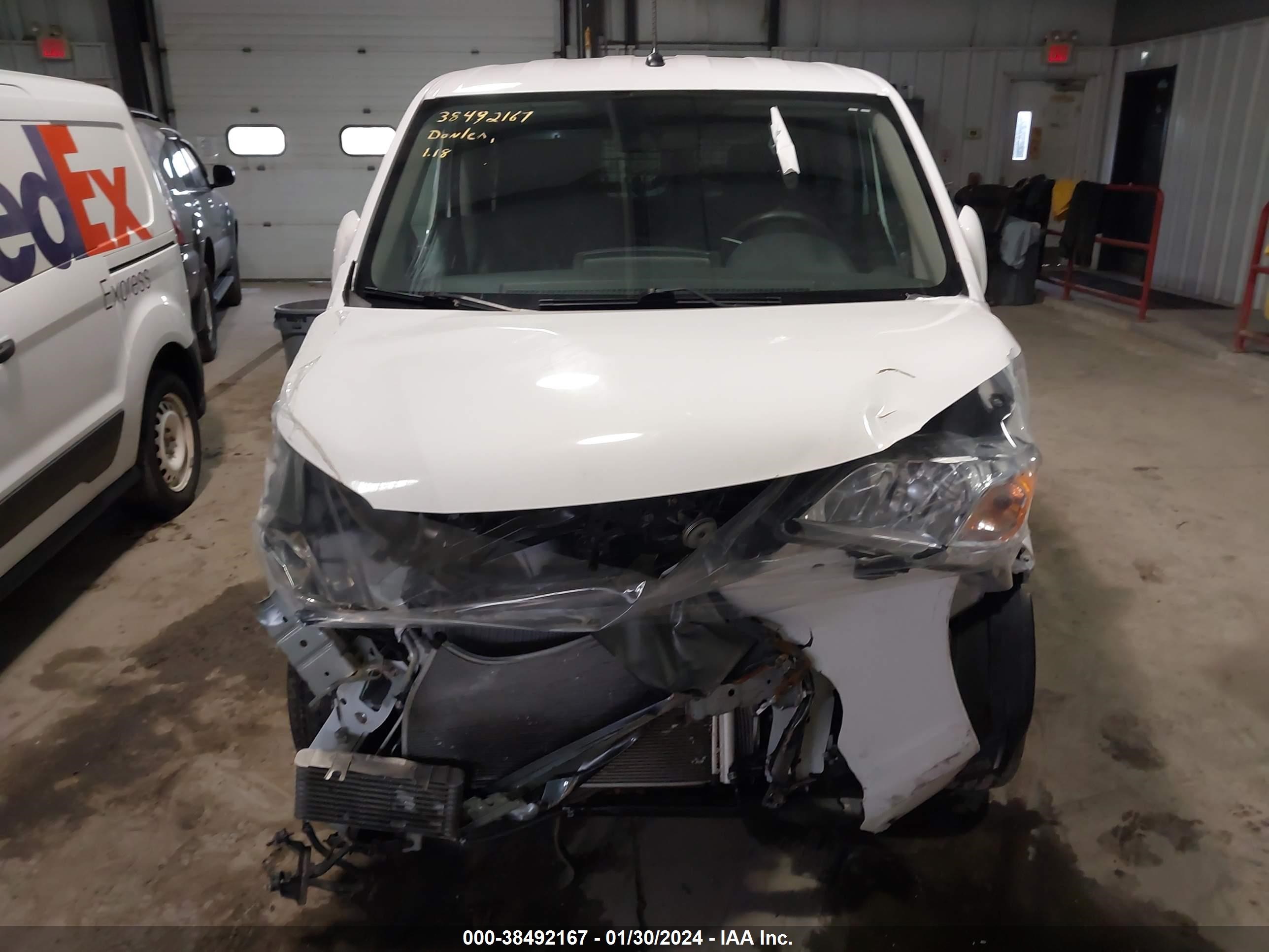 Photo 12 VIN: 3N6CM0KN3MK703677 - NISSAN NV200 