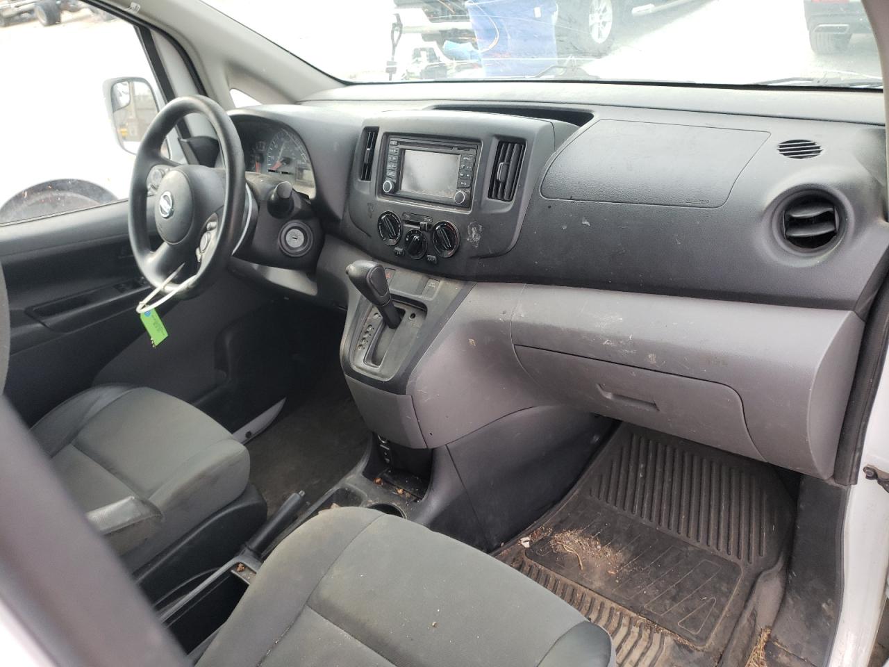 Photo 7 VIN: 3N6CM0KN4FK732060 - NISSAN NV 