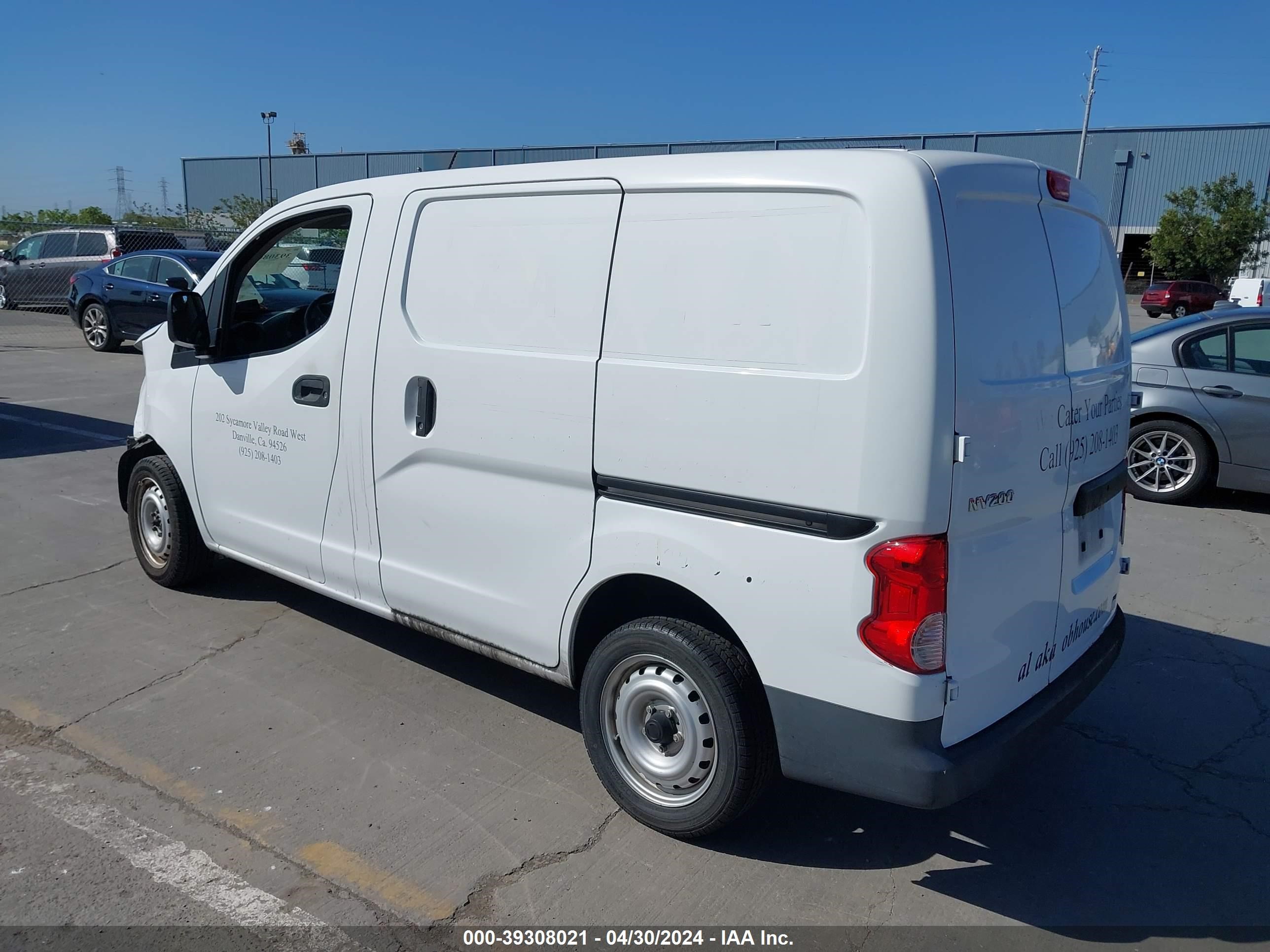 Photo 2 VIN: 3N6CM0KN4GK695206 - NISSAN NV200 