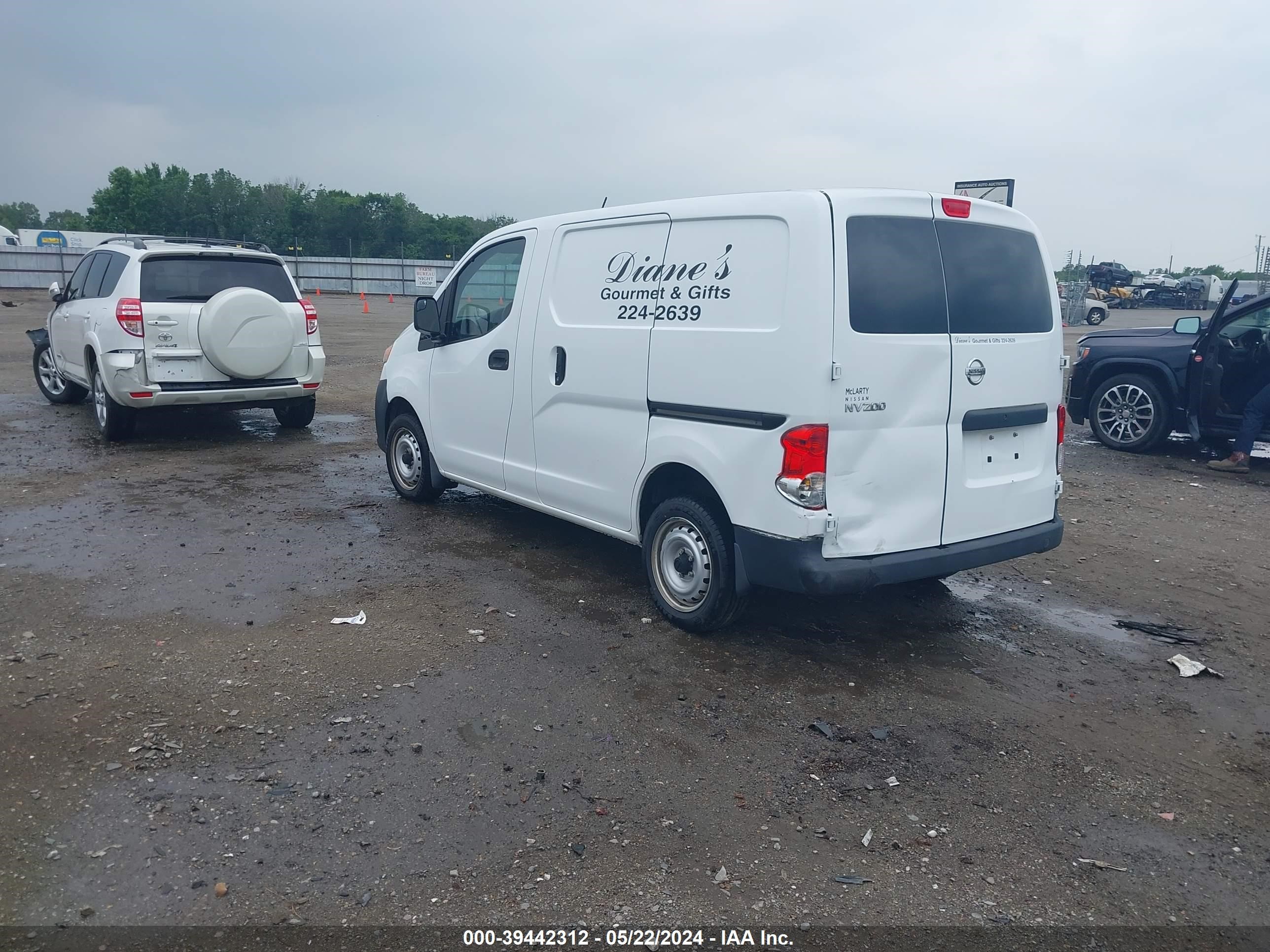 Photo 2 VIN: 3N6CM0KN4GK698445 - NISSAN NV200 