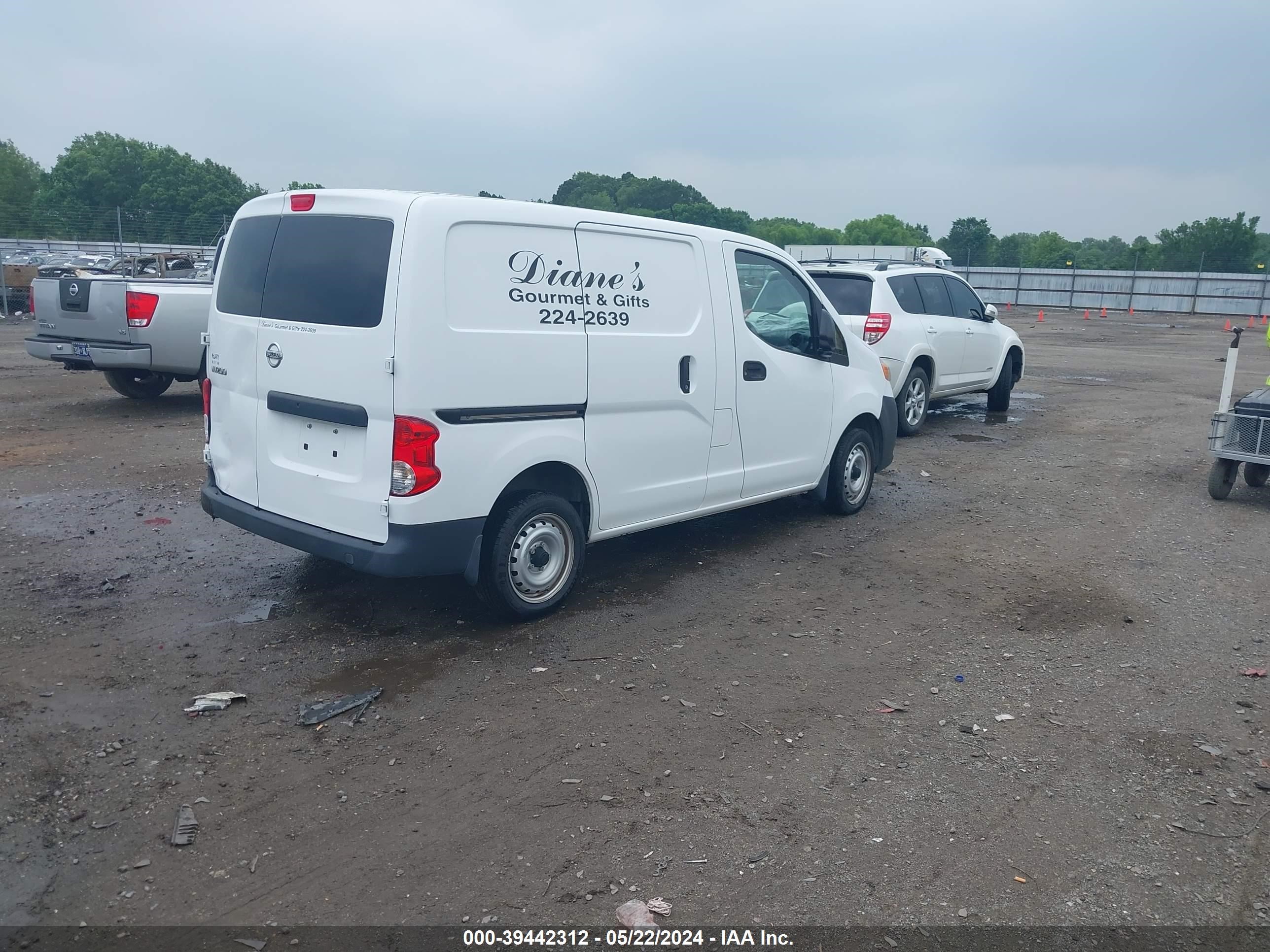 Photo 3 VIN: 3N6CM0KN4GK698445 - NISSAN NV200 