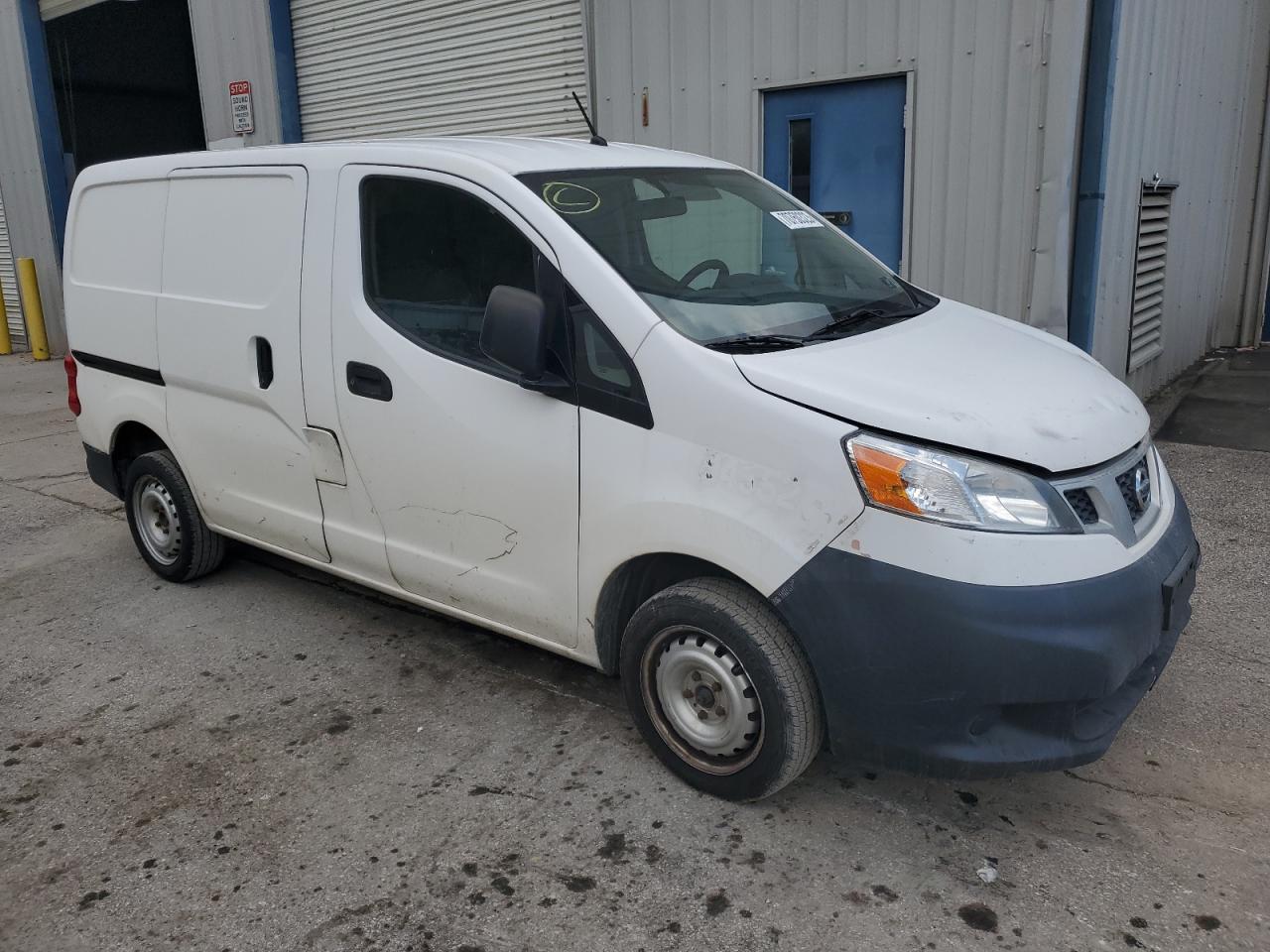 Photo 3 VIN: 3N6CM0KN4GK699949 - NISSAN NV 