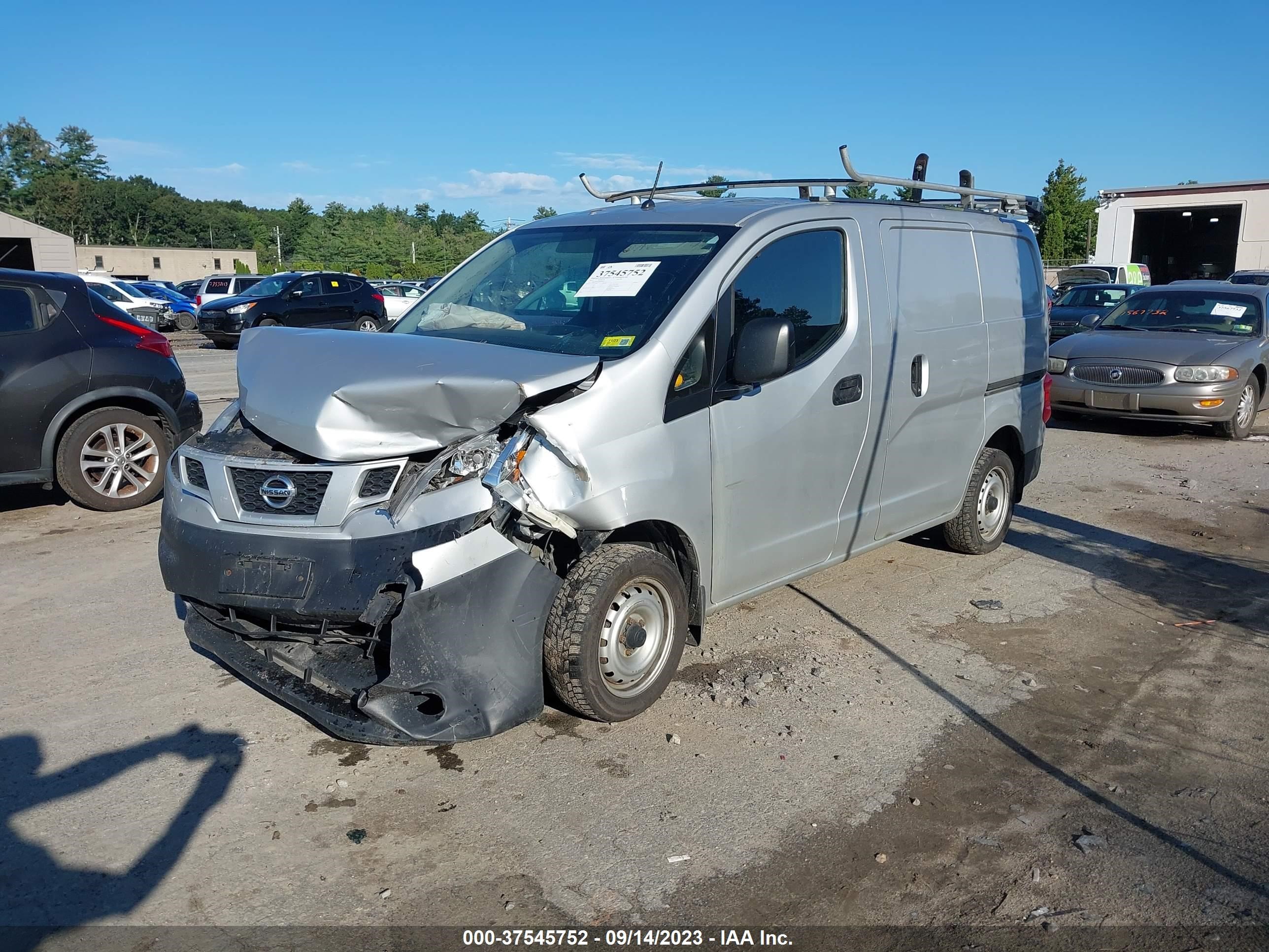 Photo 1 VIN: 3N6CM0KN4HK698415 - NISSAN NV200 