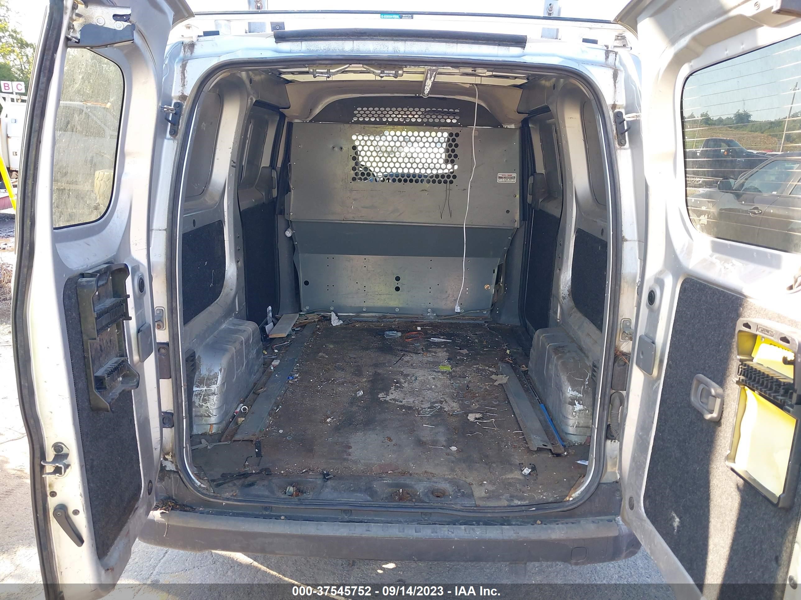 Photo 7 VIN: 3N6CM0KN4HK698415 - NISSAN NV200 