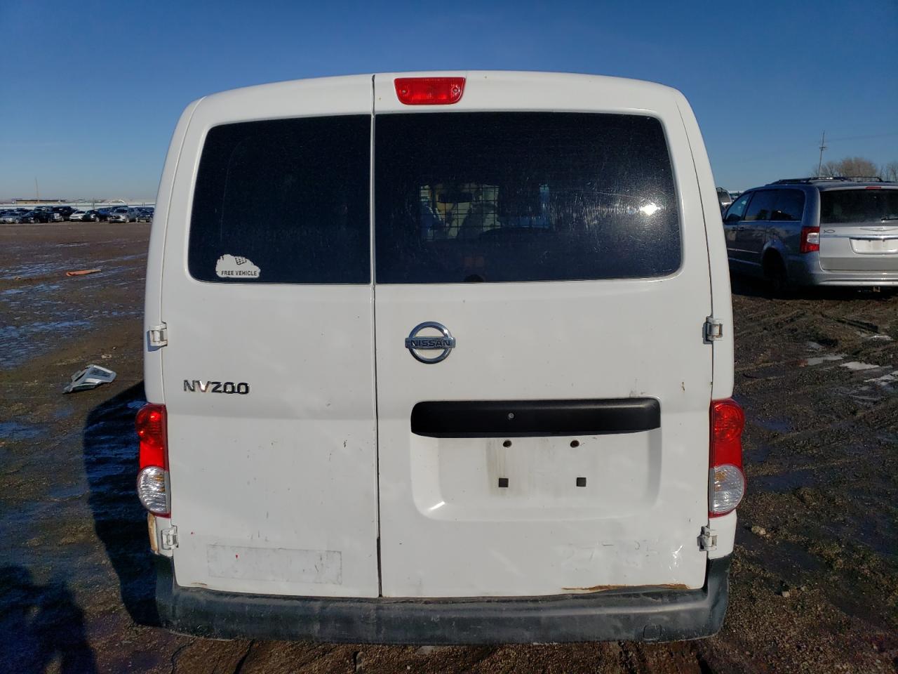 Photo 5 VIN: 3N6CM0KN4JK692068 - NISSAN NV 