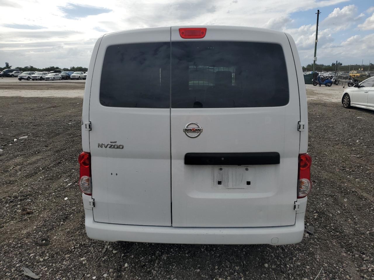 Photo 5 VIN: 3N6CM0KN4KK711879 - NISSAN NV 