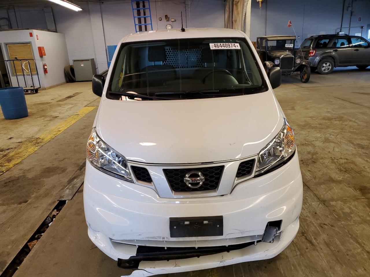 Photo 4 VIN: 3N6CM0KN4LK696639 - NISSAN NV 