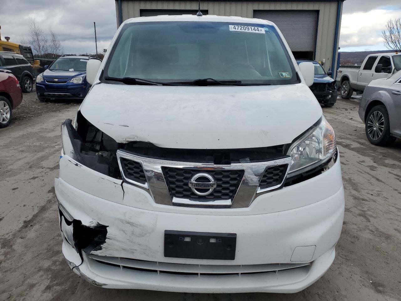 Photo 4 VIN: 3N6CM0KN5EK693414 - NISSAN NV 