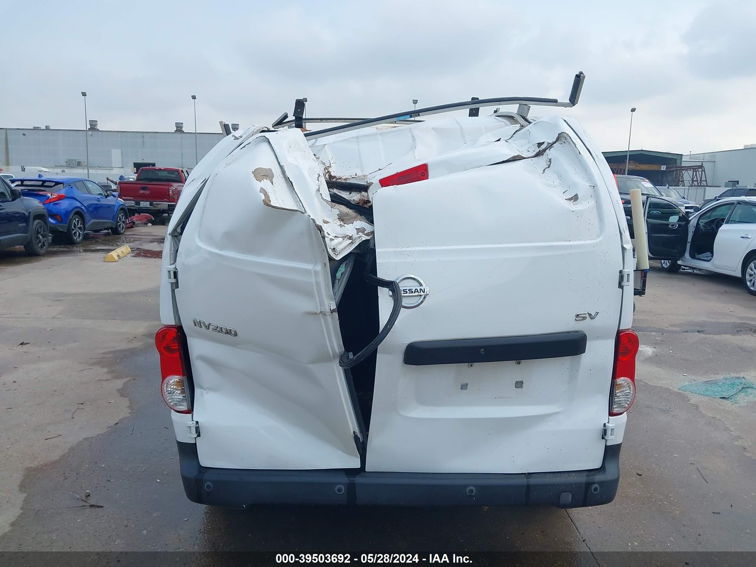 Photo 15 VIN: 3N6CM0KN5FK696797 - NISSAN NV200 