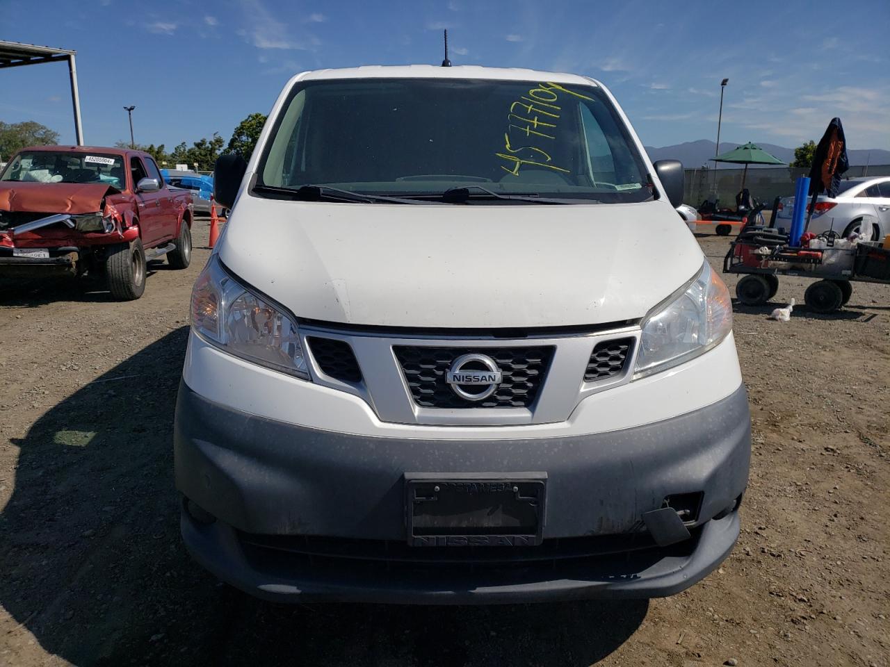 Photo 4 VIN: 3N6CM0KN5FK700993 - NISSAN NV 