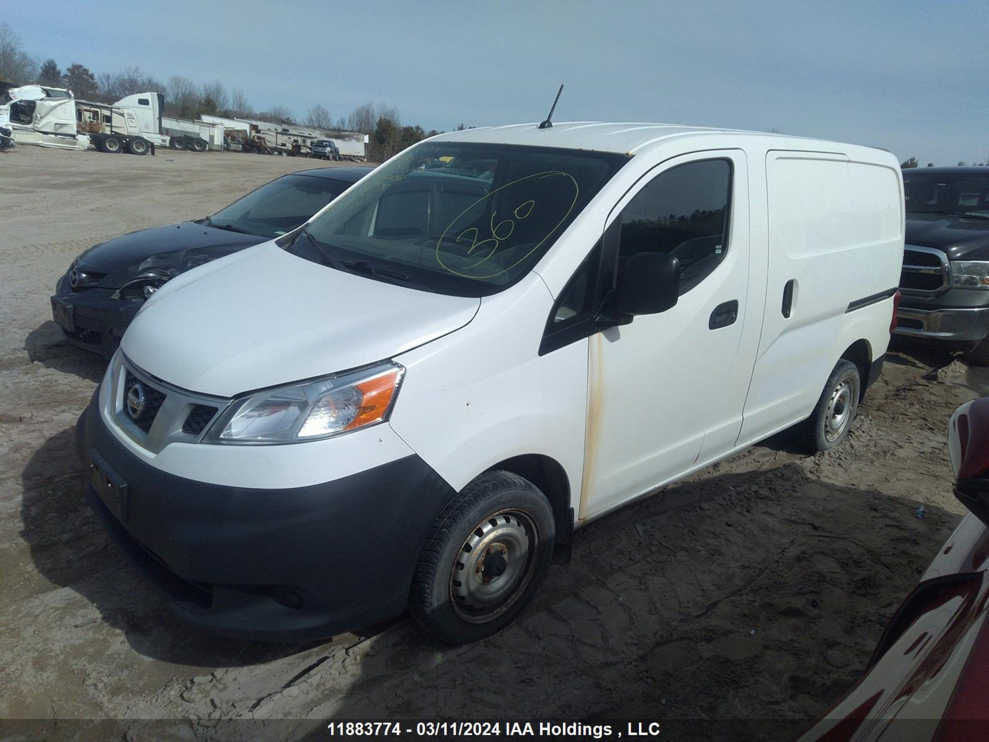 Photo 1 VIN: 3N6CM0KN5FK713646 - NISSAN NV200 