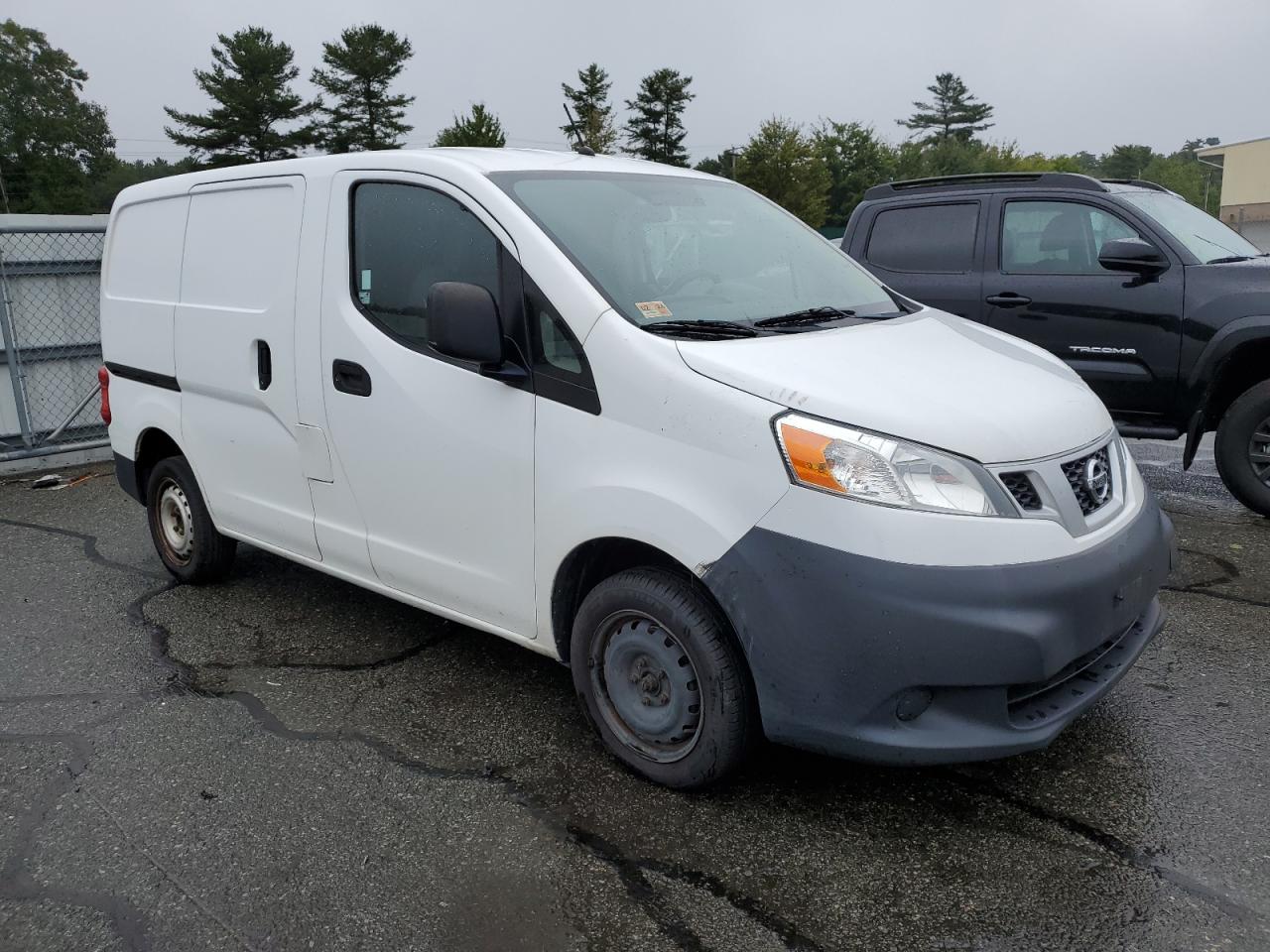 Photo 3 VIN: 3N6CM0KN5GK692816 - NISSAN NV 