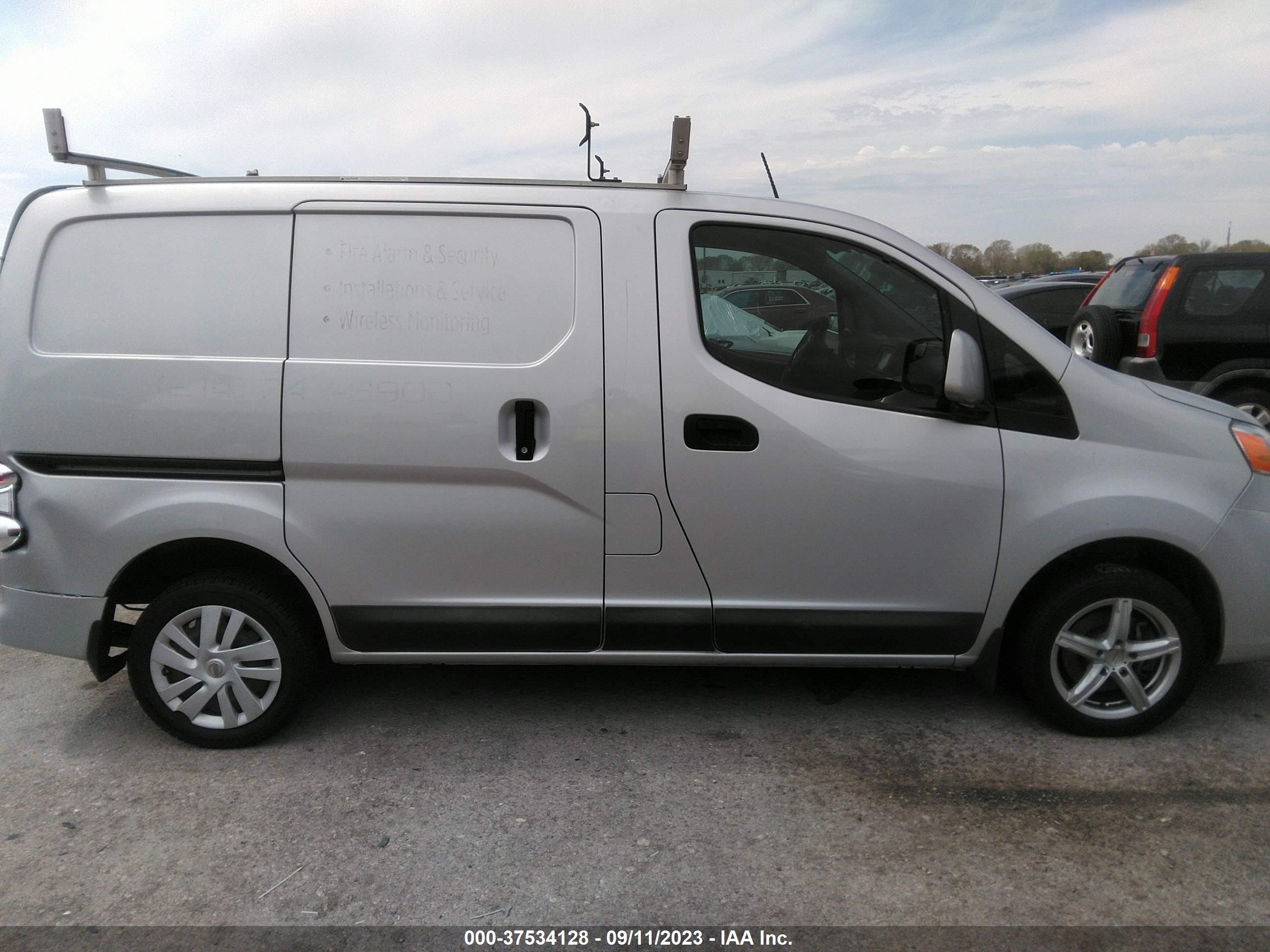 Photo 11 VIN: 3N6CM0KN5GK697627 - NISSAN NV200 