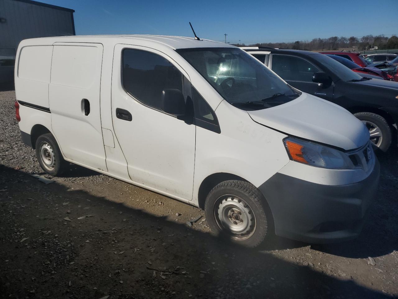 Photo 3 VIN: 3N6CM0KN5JK698347 - NISSAN NV 