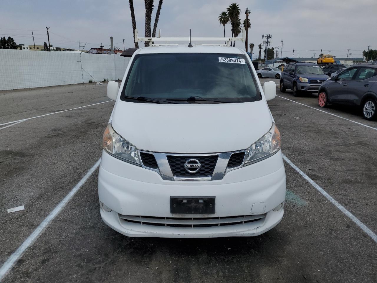 Photo 4 VIN: 3N6CM0KN6EK694748 - NISSAN NV 