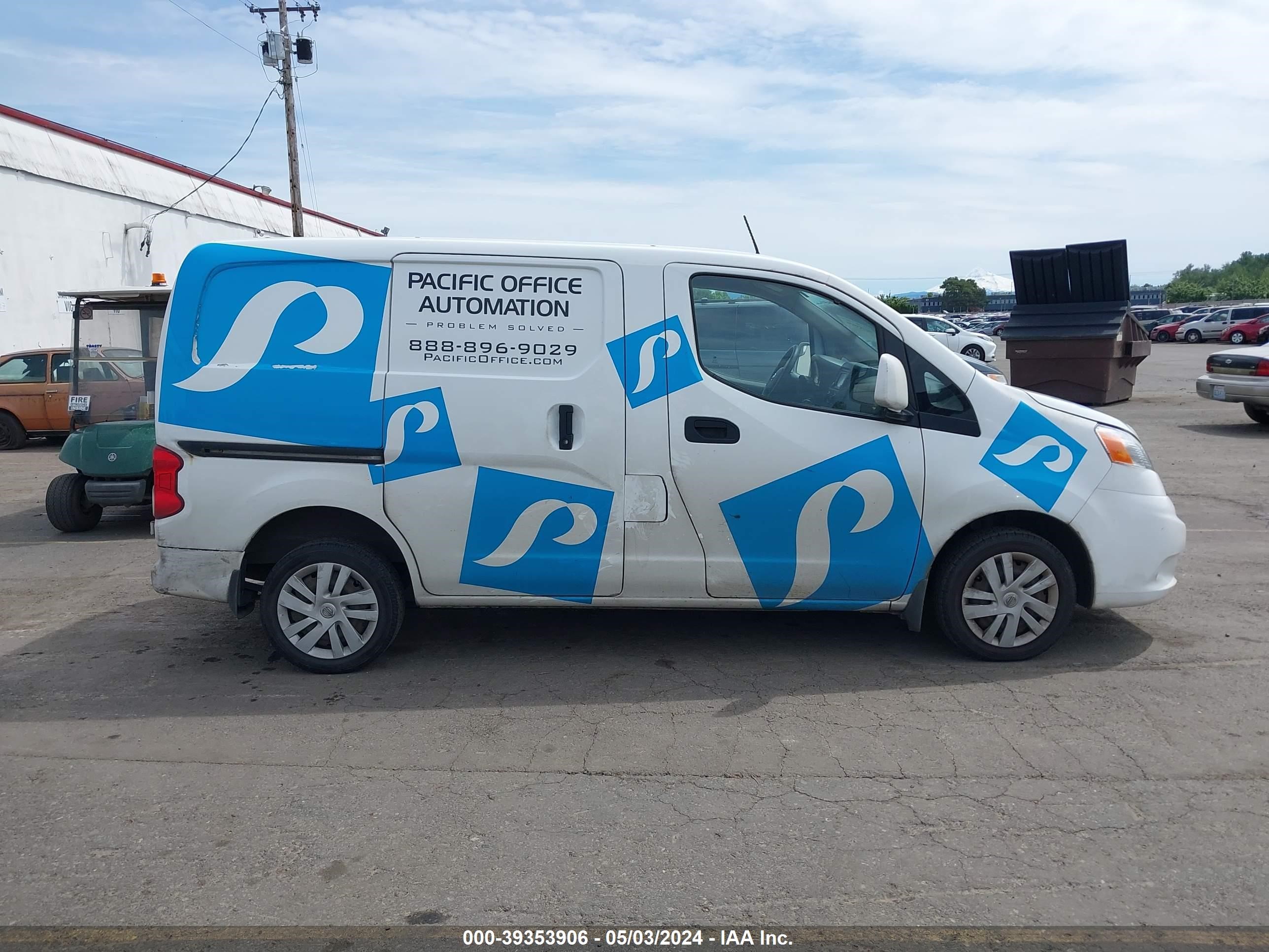 Photo 12 VIN: 3N6CM0KN6FK690054 - NISSAN NV200 