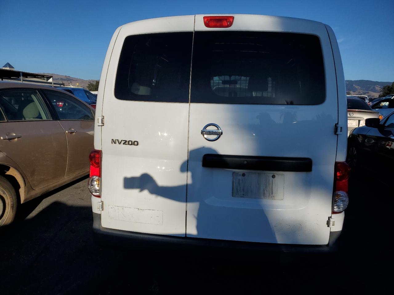 Photo 5 VIN: 3N6CM0KN6FK728057 - NISSAN NV 