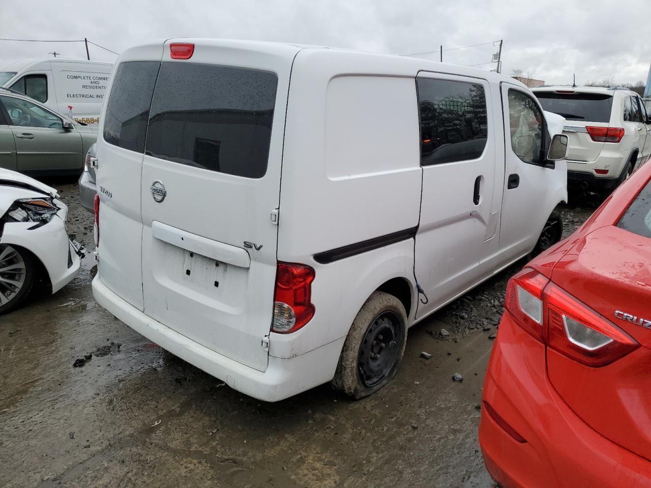 Photo 2 VIN: 3N6CM0KN6HK699596 - NISSAN NV 