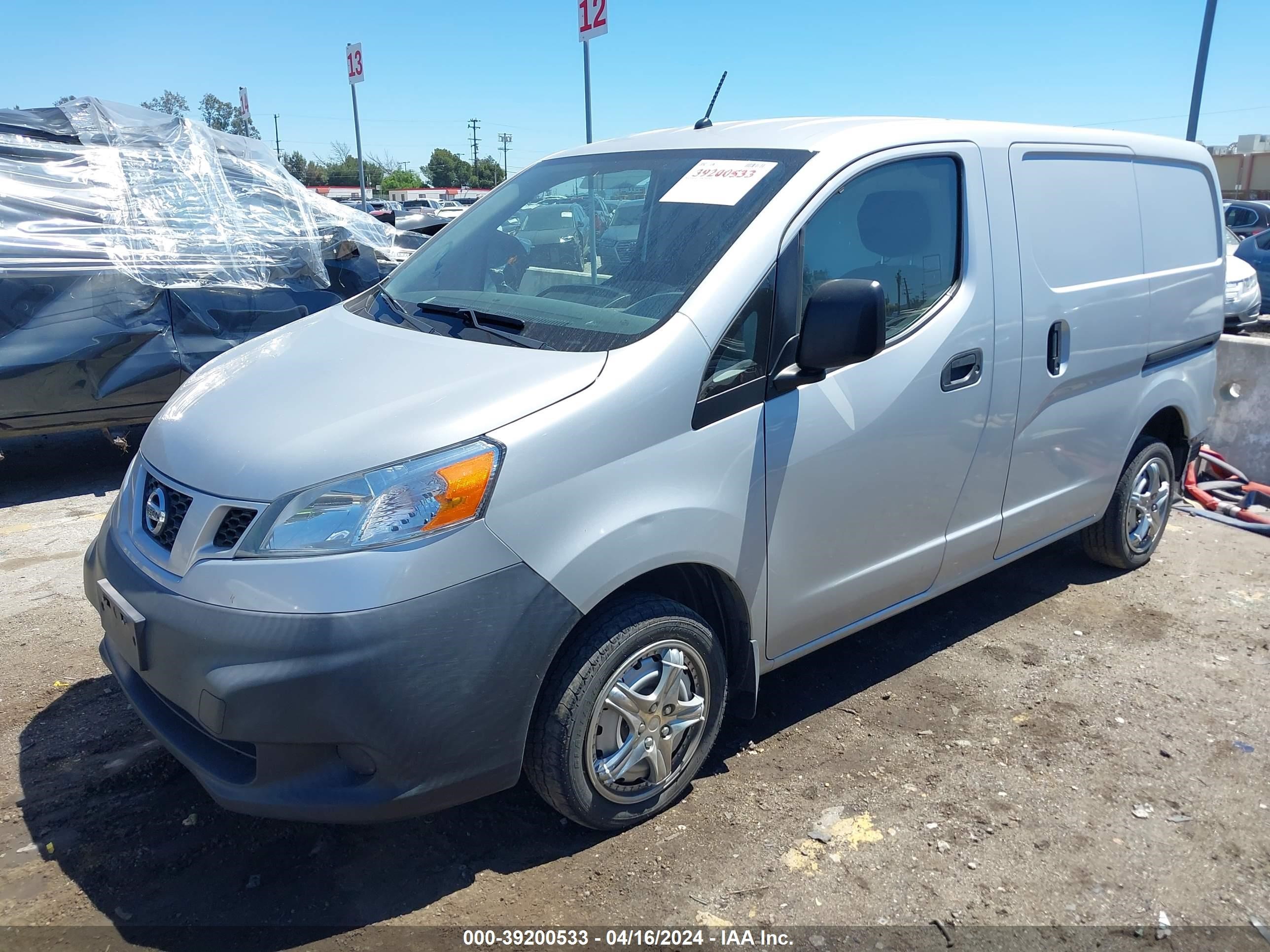 Photo 1 VIN: 3N6CM0KN6KK696169 - NISSAN NV200 