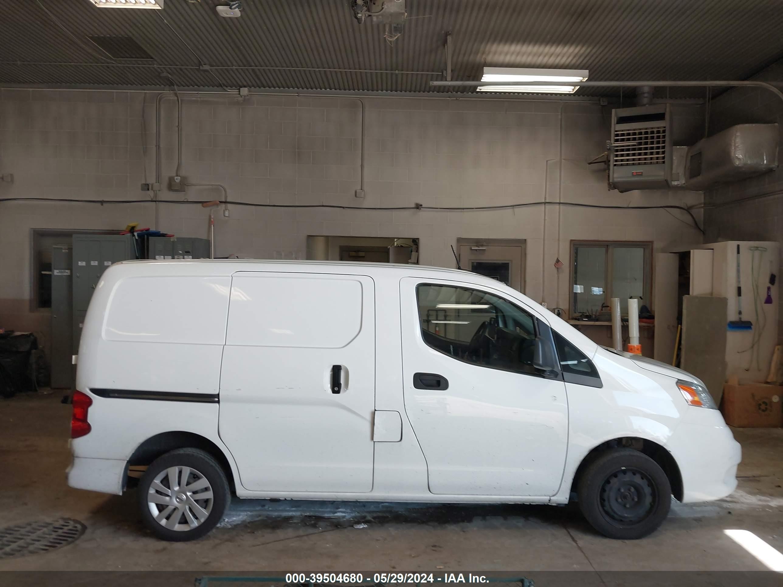 Photo 12 VIN: 3N6CM0KN6KK698570 - NISSAN NV200 