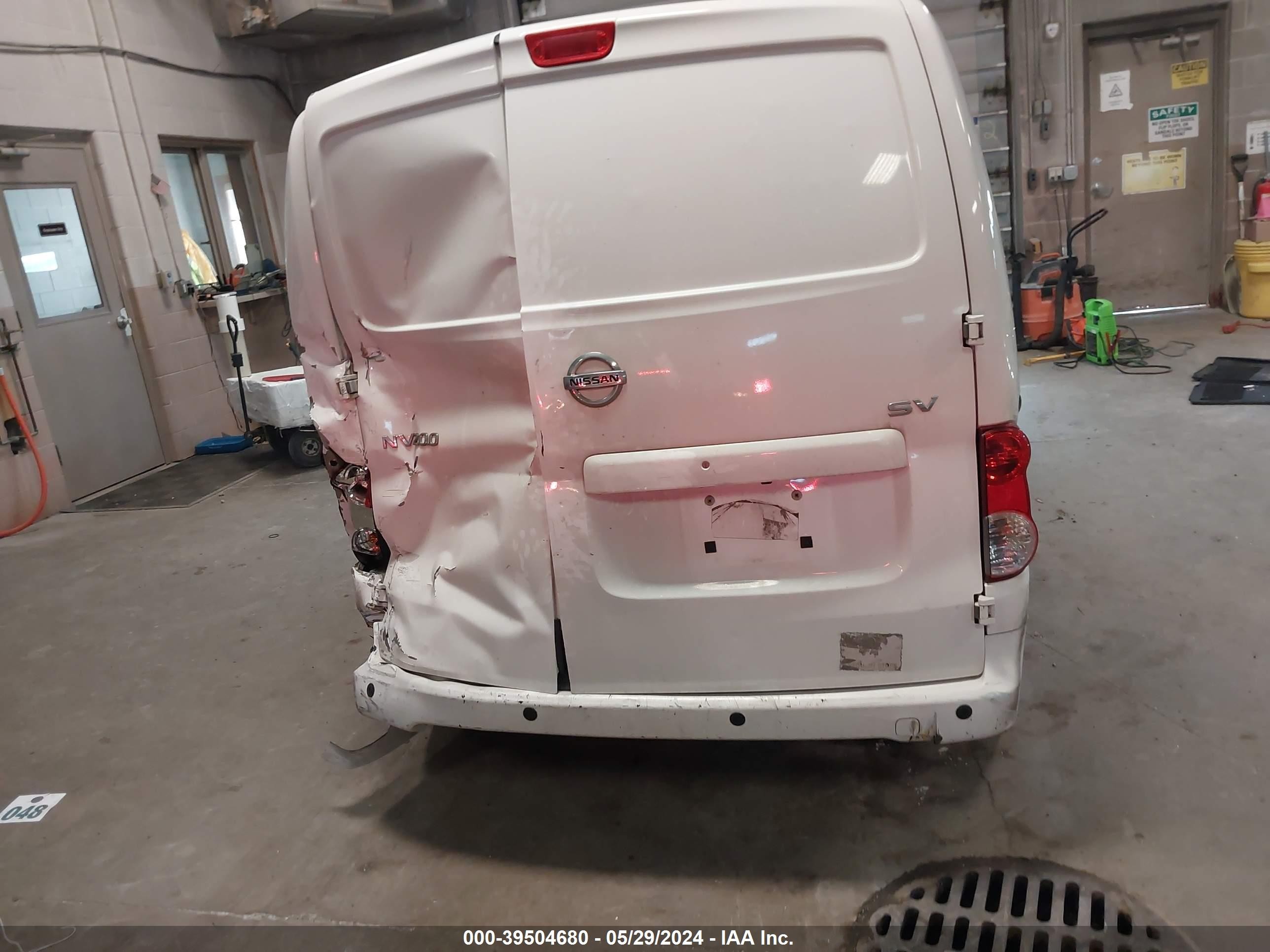 Photo 15 VIN: 3N6CM0KN6KK698570 - NISSAN NV200 