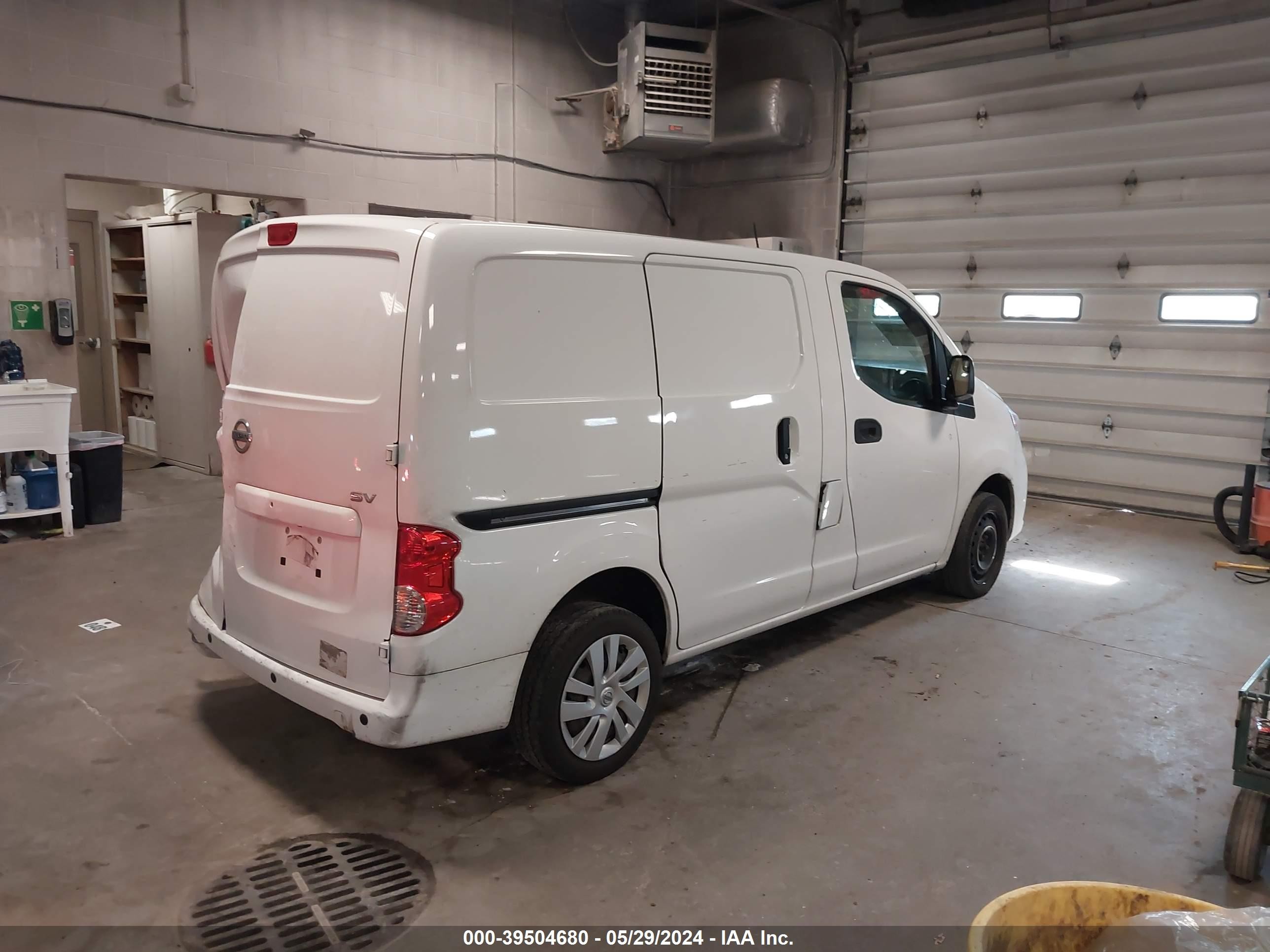 Photo 3 VIN: 3N6CM0KN6KK698570 - NISSAN NV200 