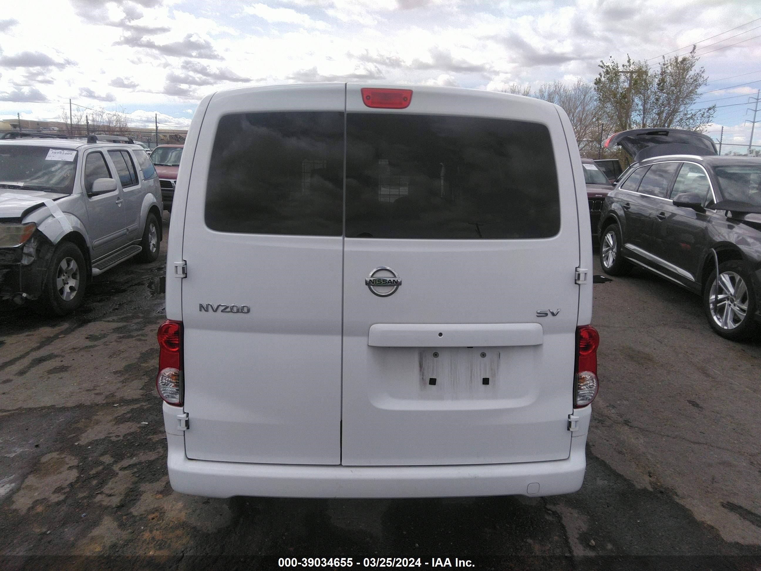 Photo 14 VIN: 3N6CM0KN6KK700401 - NISSAN NV200 