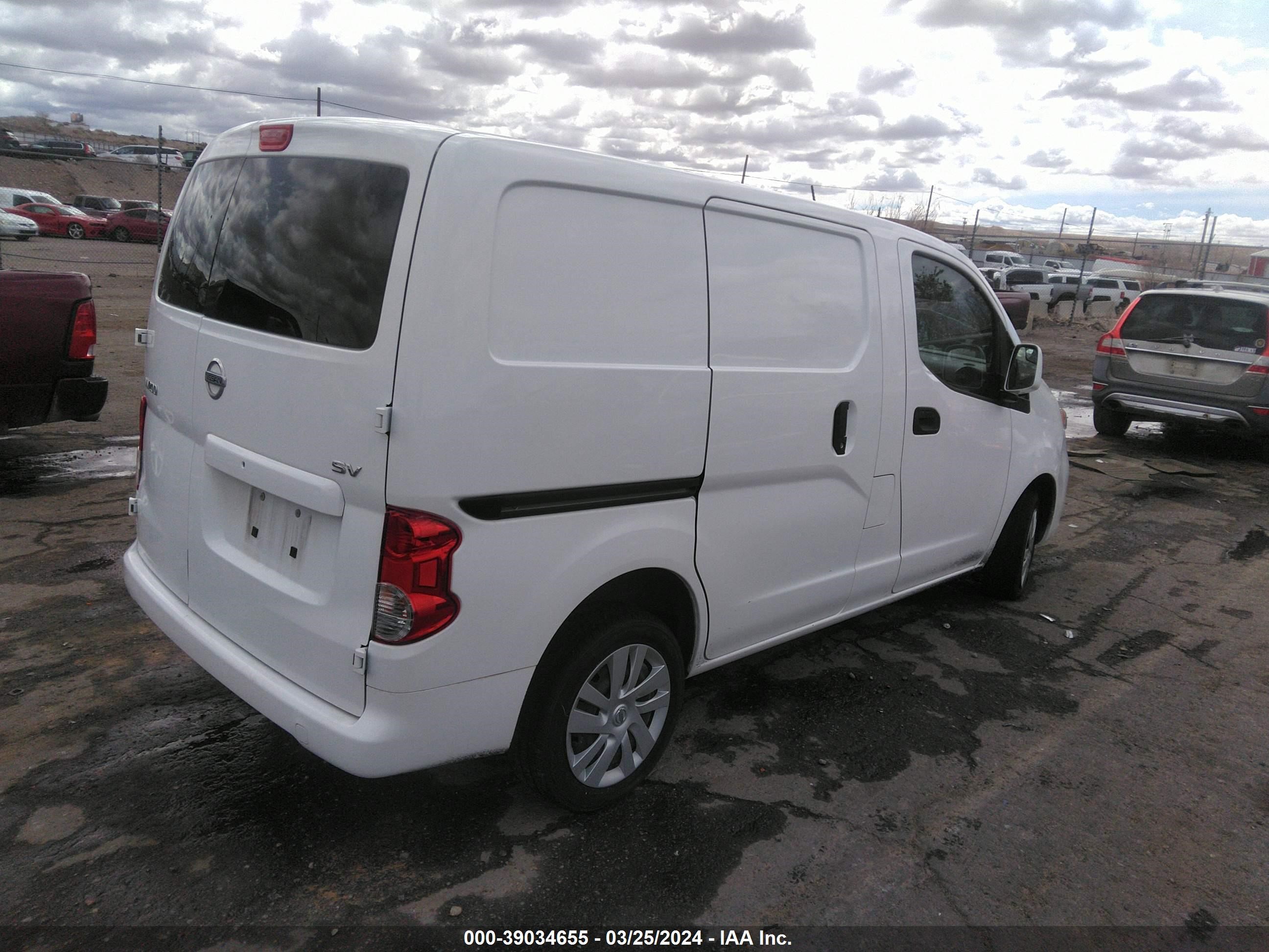 Photo 3 VIN: 3N6CM0KN6KK700401 - NISSAN NV200 