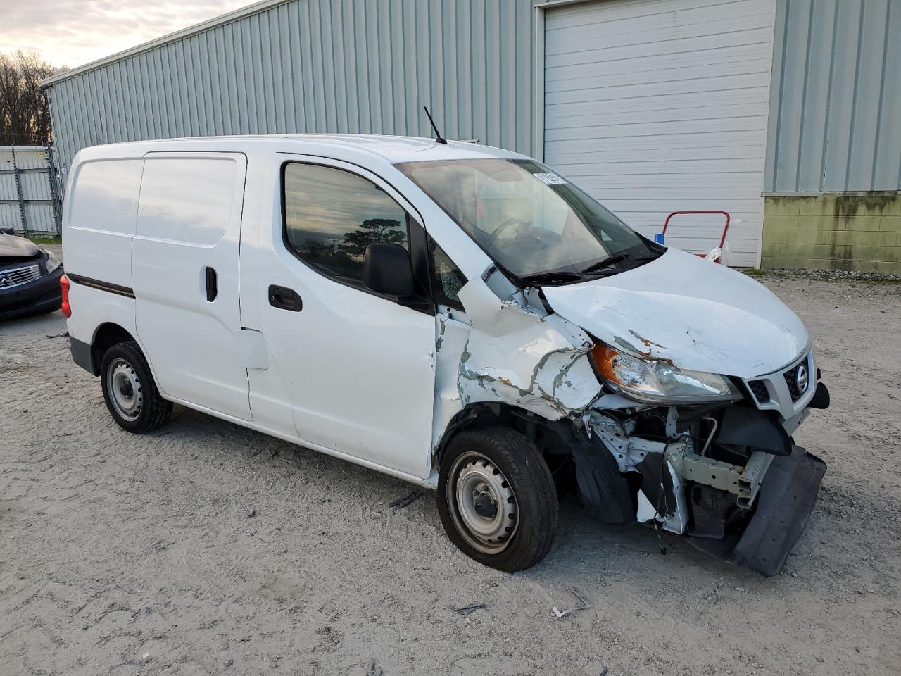 Photo 3 VIN: 3N6CM0KN6KK700771 - NISSAN NV 