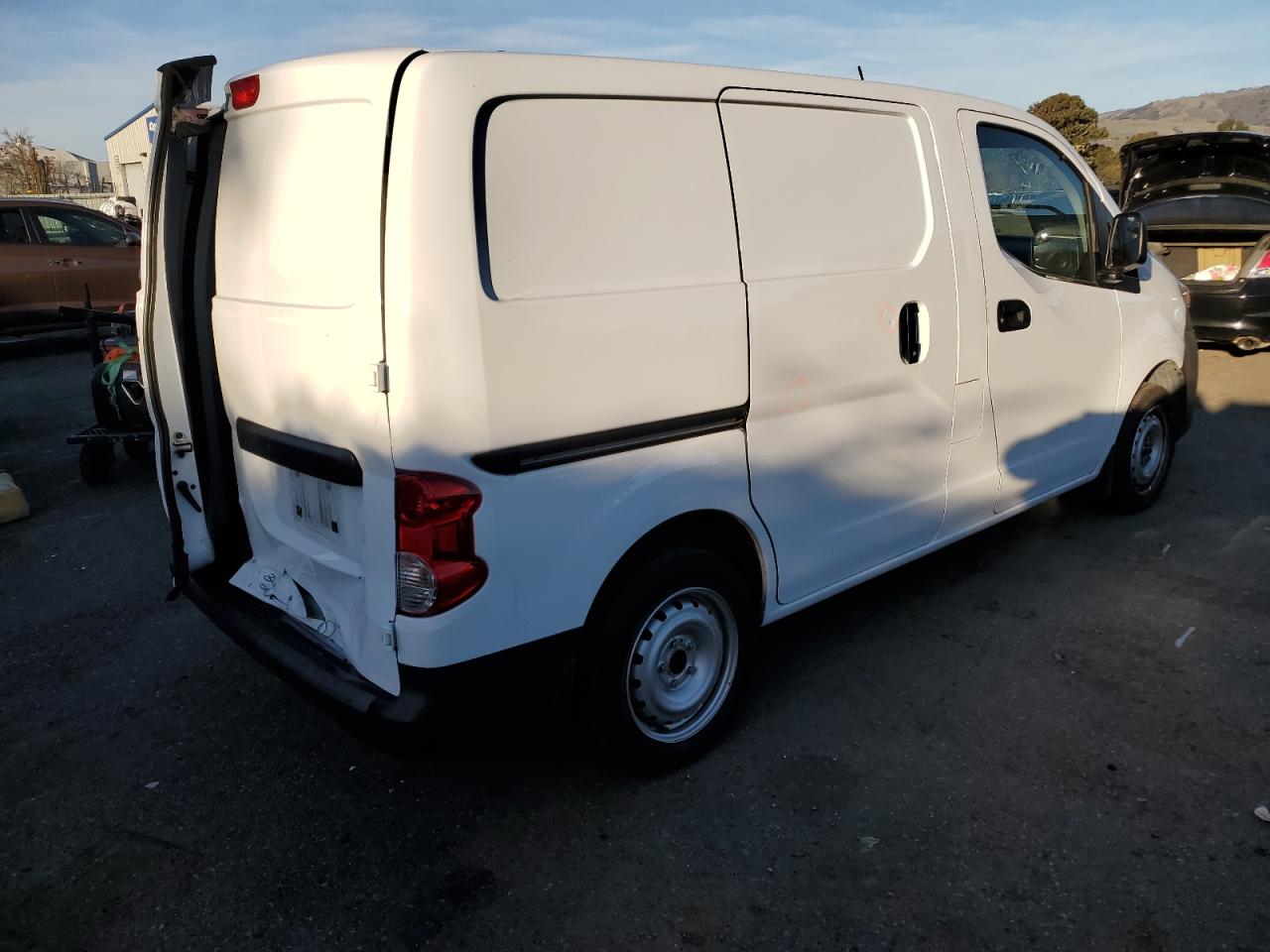 Photo 2 VIN: 3N6CM0KN6KK704108 - NISSAN NV 