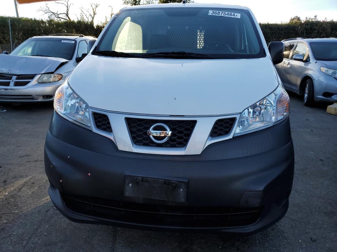 Photo 4 VIN: 3N6CM0KN6KK704108 - NISSAN NV 