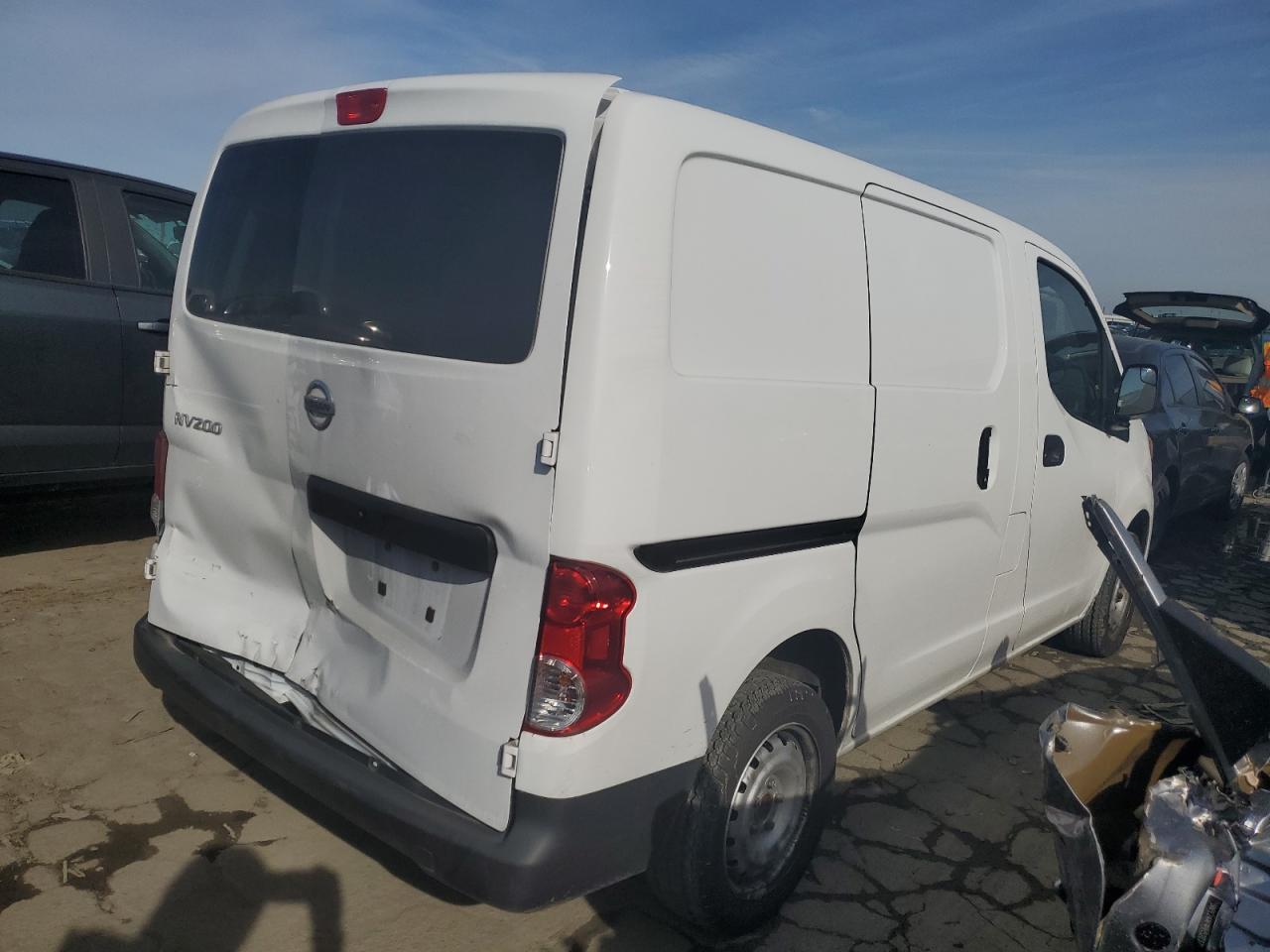 Photo 2 VIN: 3N6CM0KN6LK701209 - NISSAN NV 