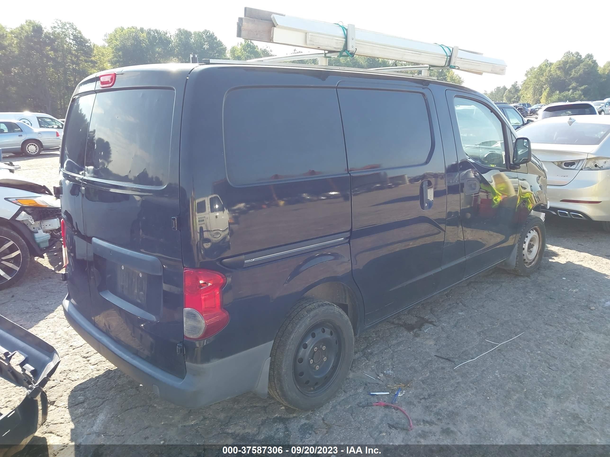 Photo 3 VIN: 3N6CM0KN7EK701738 - NISSAN NV200 