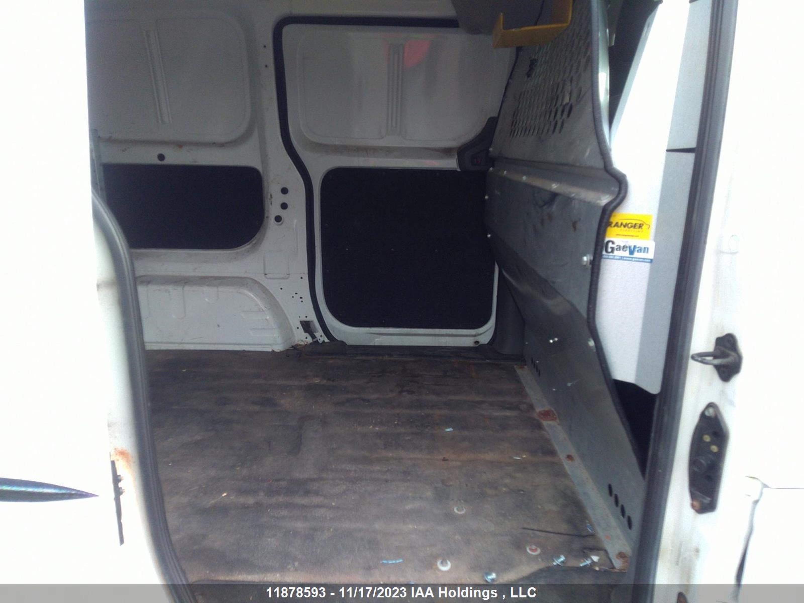 Photo 7 VIN: 3N6CM0KN7FK719142 - NISSAN NV200 