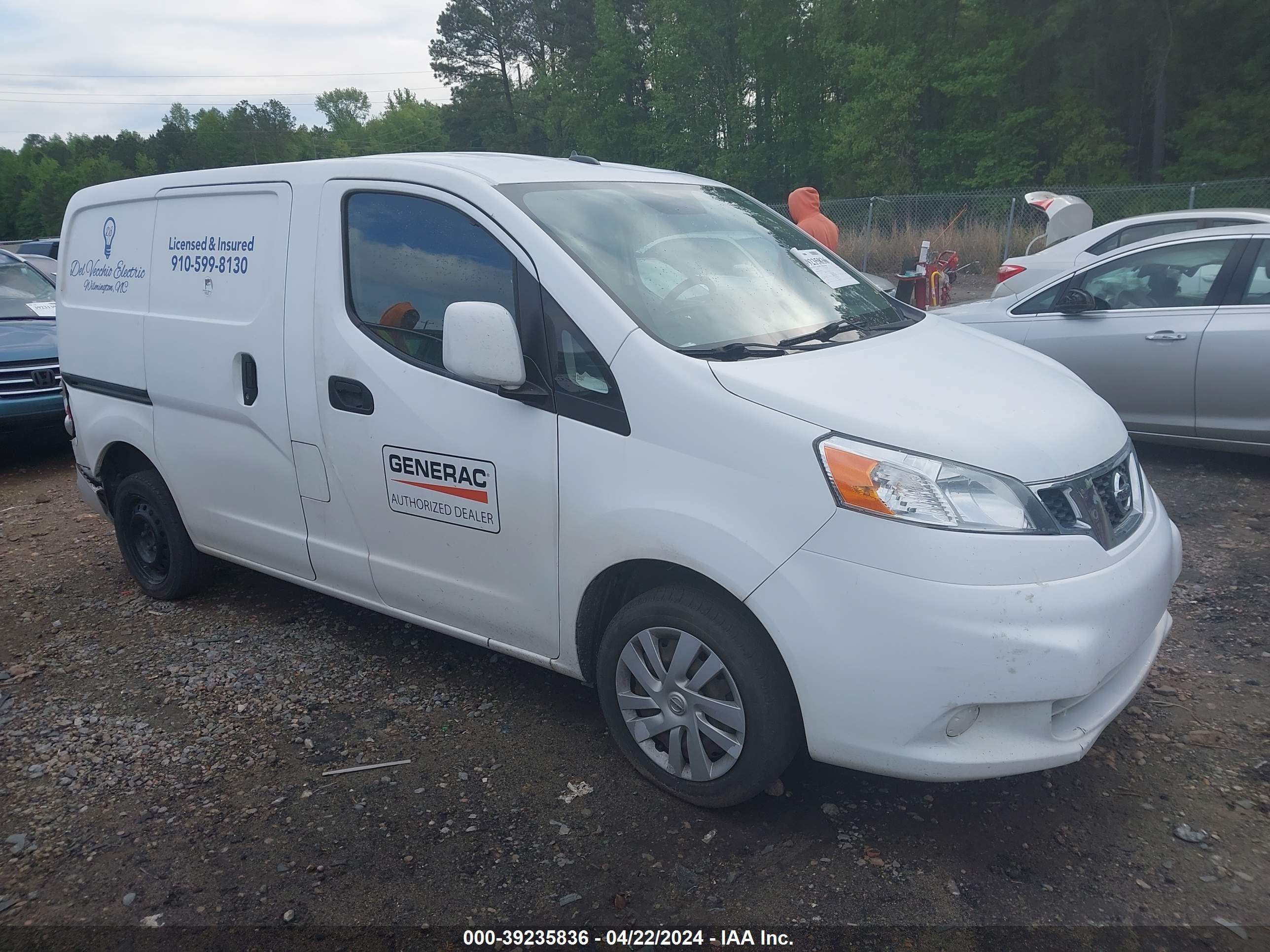 Photo 0 VIN: 3N6CM0KN7FK719738 - NISSAN NV200 