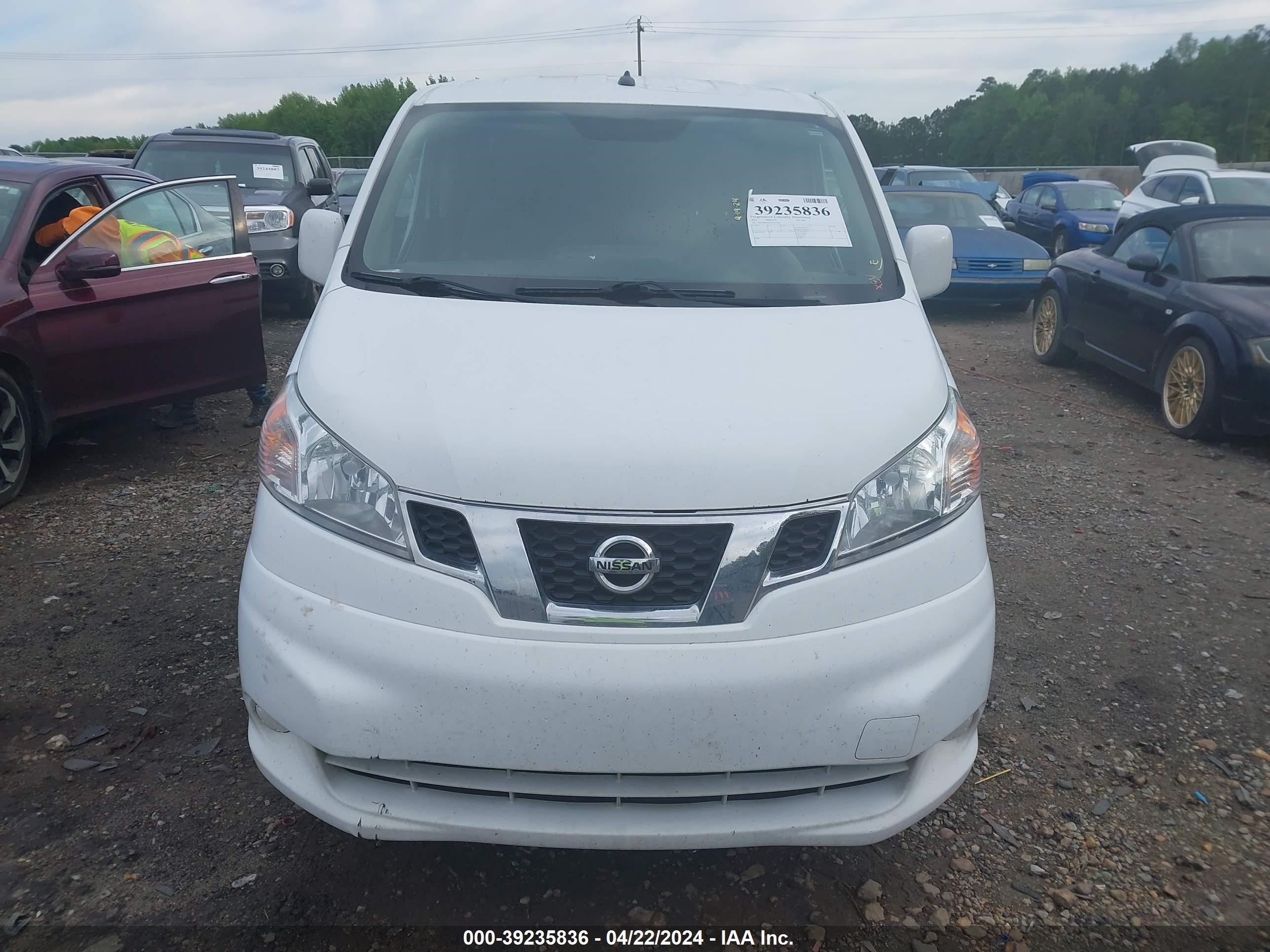 Photo 11 VIN: 3N6CM0KN7FK719738 - NISSAN NV200 