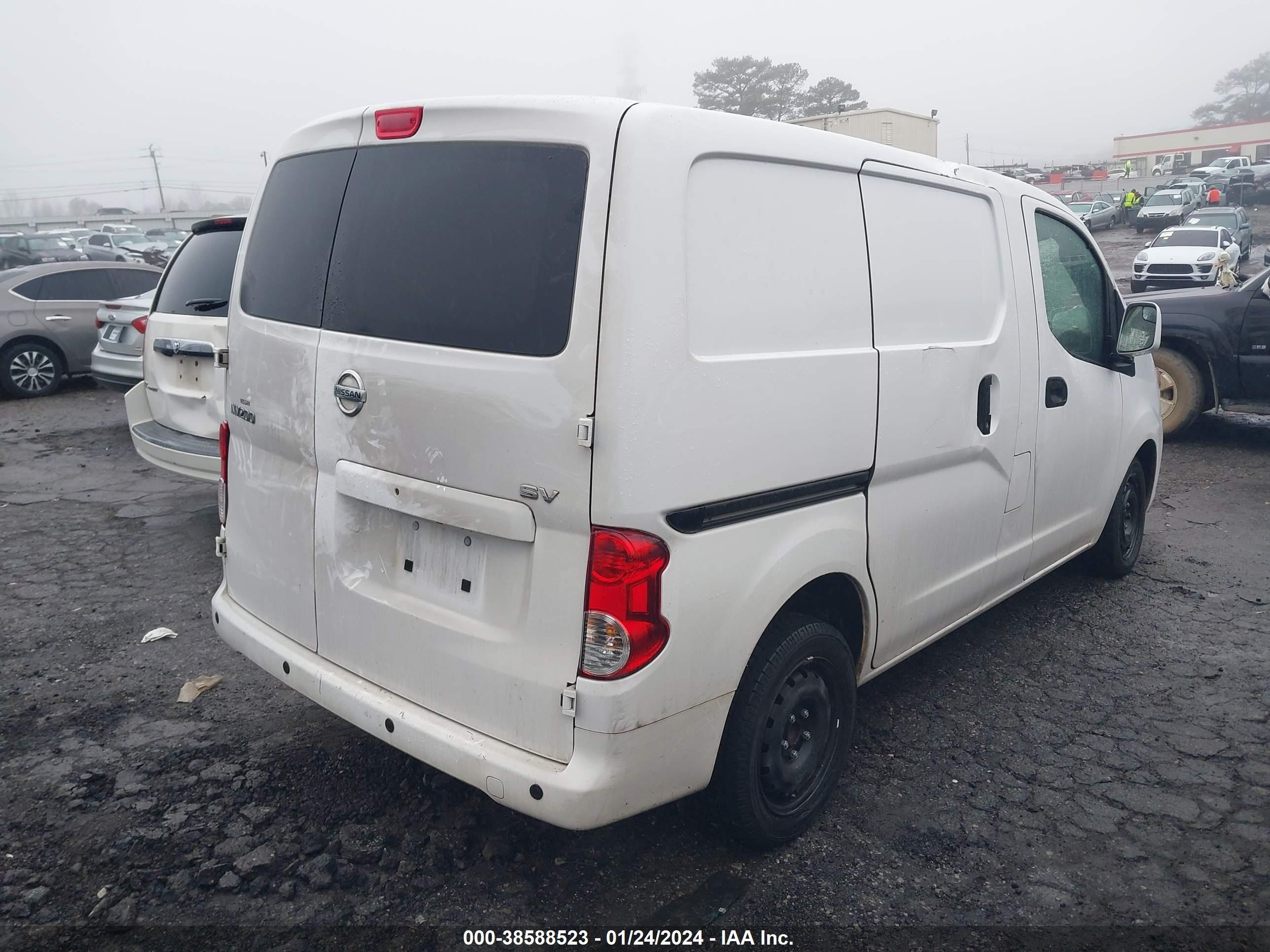 Photo 3 VIN: 3N6CM0KN7MK704430 - NISSAN NV200 